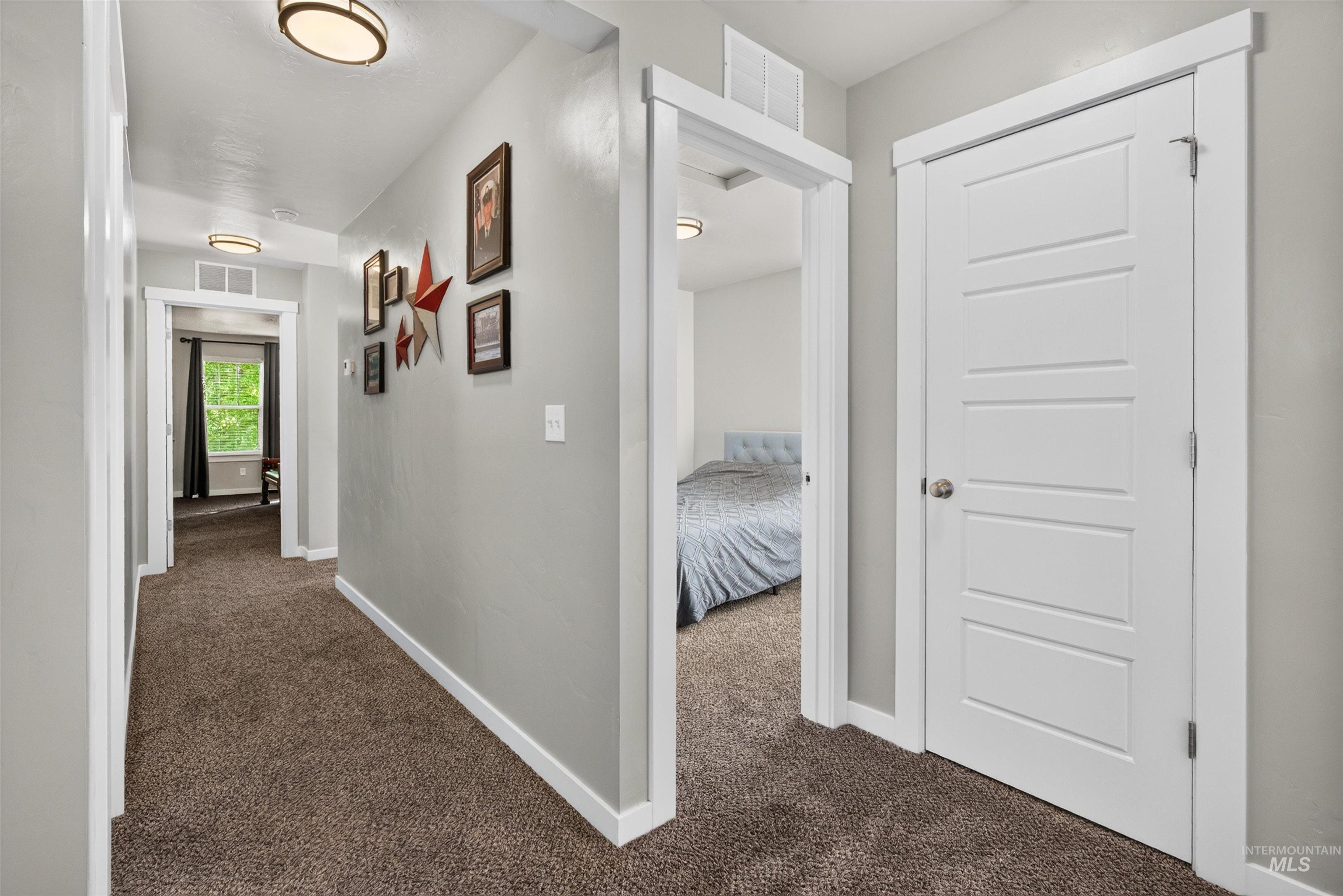 1802 W Heavy Timber Dr, Meridian, Idaho 83642, 3 Bedrooms, 2.5 Bathrooms, Residential For Sale, Price $454,900, 99001241