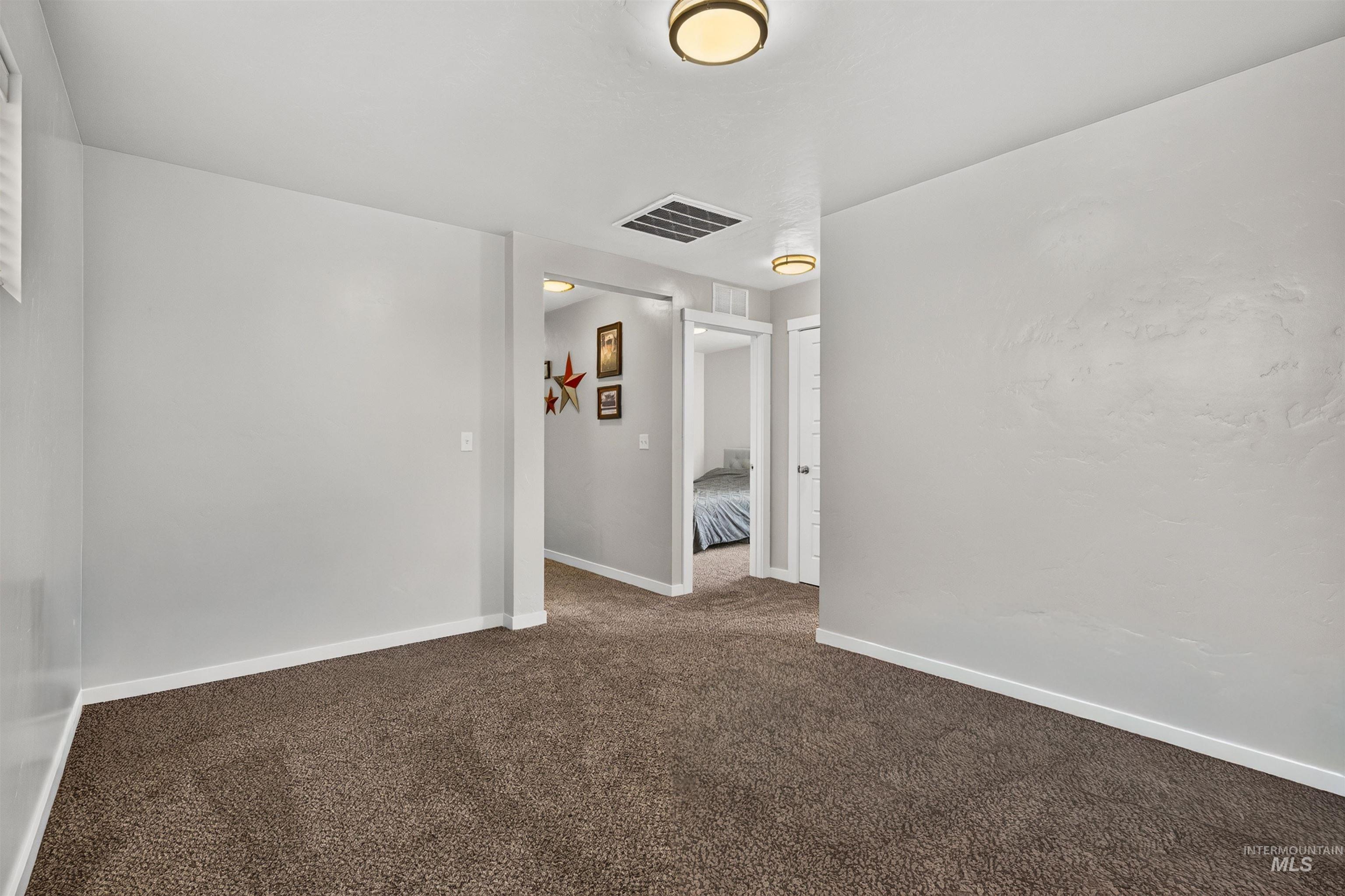 1802 W Heavy Timber Dr, Meridian, Idaho 83642, 3 Bedrooms, 2.5 Bathrooms, Residential For Sale, Price $454,900, 99001241