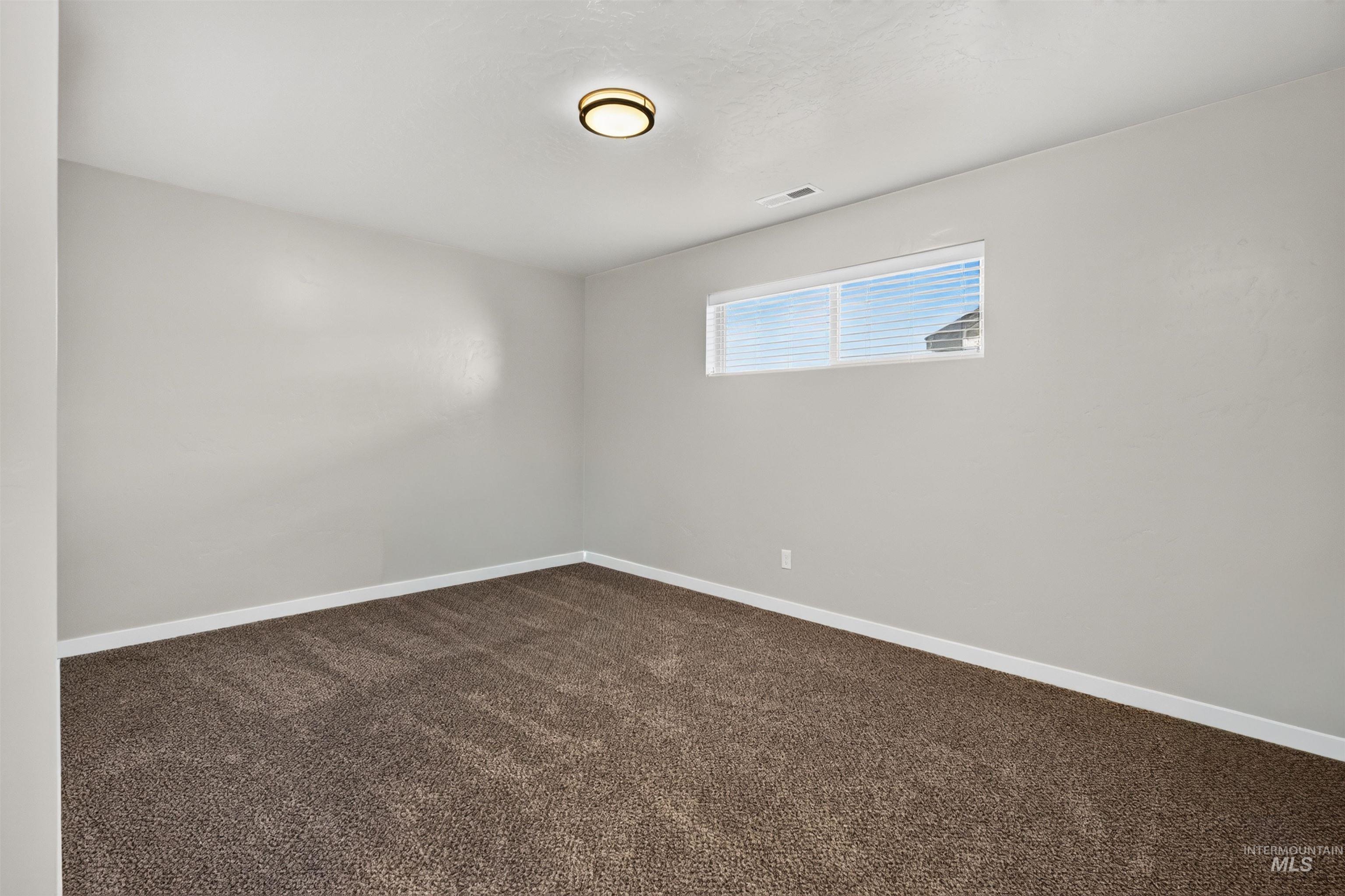 1802 W Heavy Timber Dr, Meridian, Idaho 83642, 3 Bedrooms, 2.5 Bathrooms, Residential For Sale, Price $454,900, 99001241