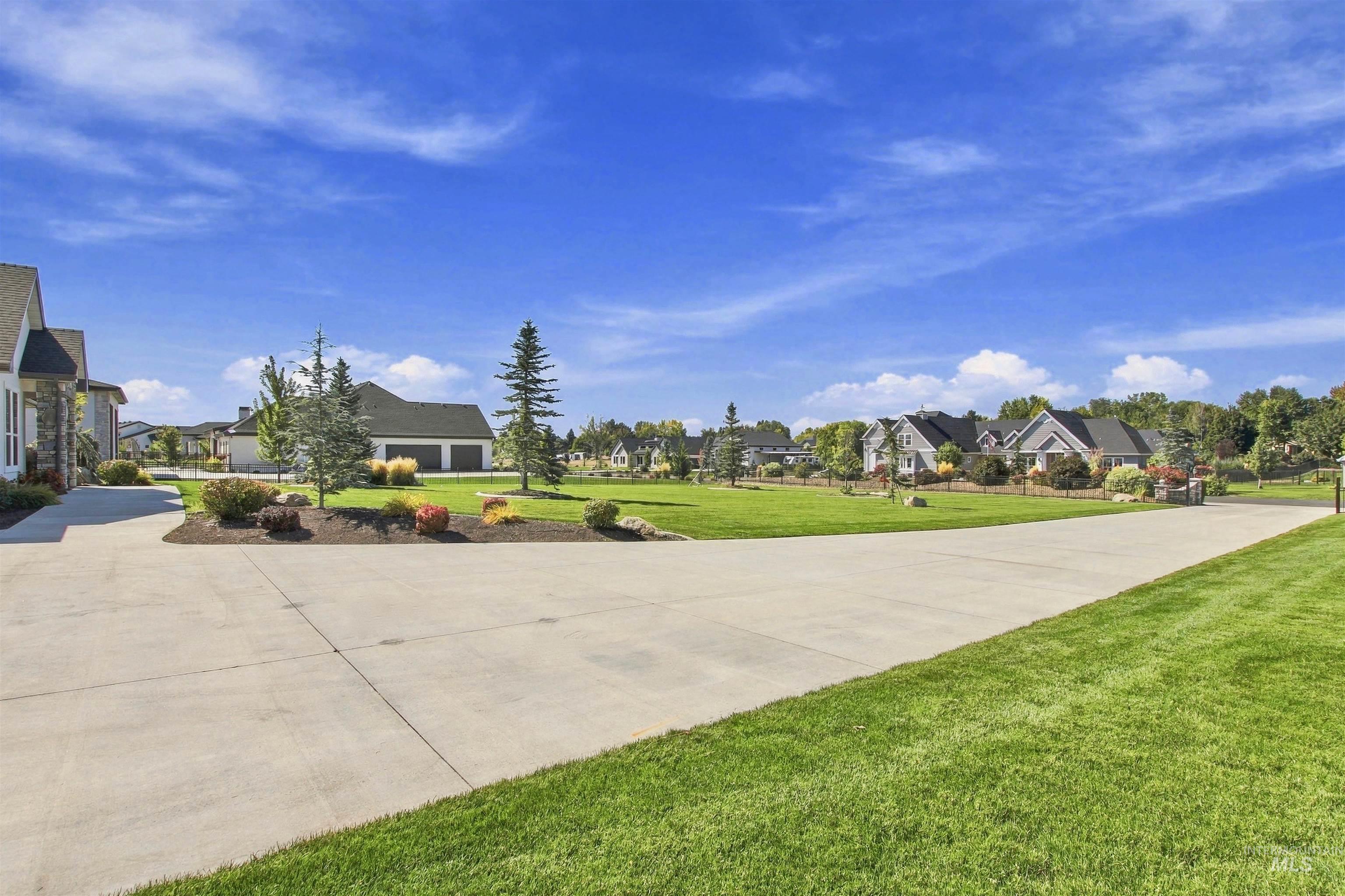 25400 Havard Oak Pl, Caldwell, Idaho 83607, 4 Bedrooms, 4 Bathrooms, Residential For Sale, Price $1,350,000, 99001242