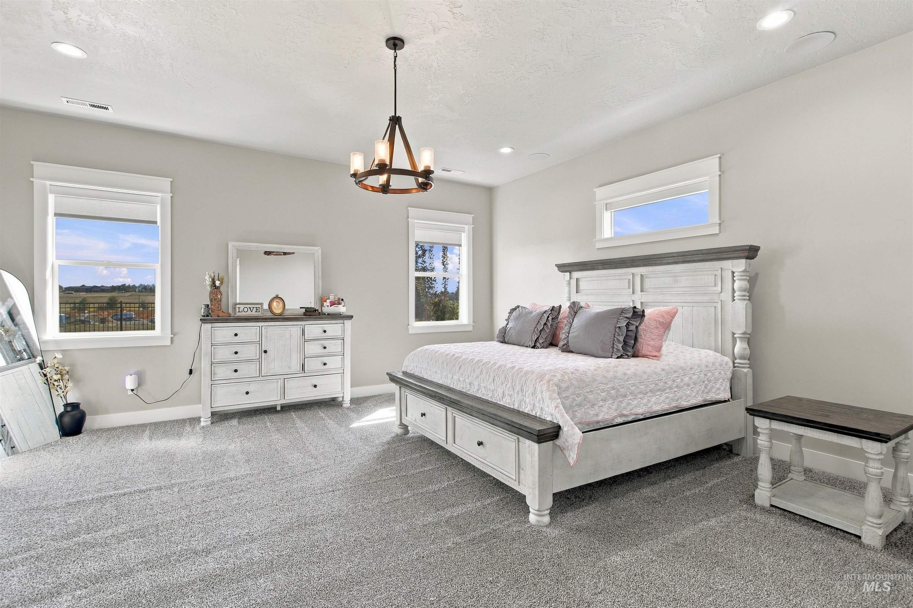 25400 Havard Oak Pl, Caldwell, Idaho 83607, 4 Bedrooms, 4 Bathrooms, Residential For Sale, Price $1,350,000, 99001242