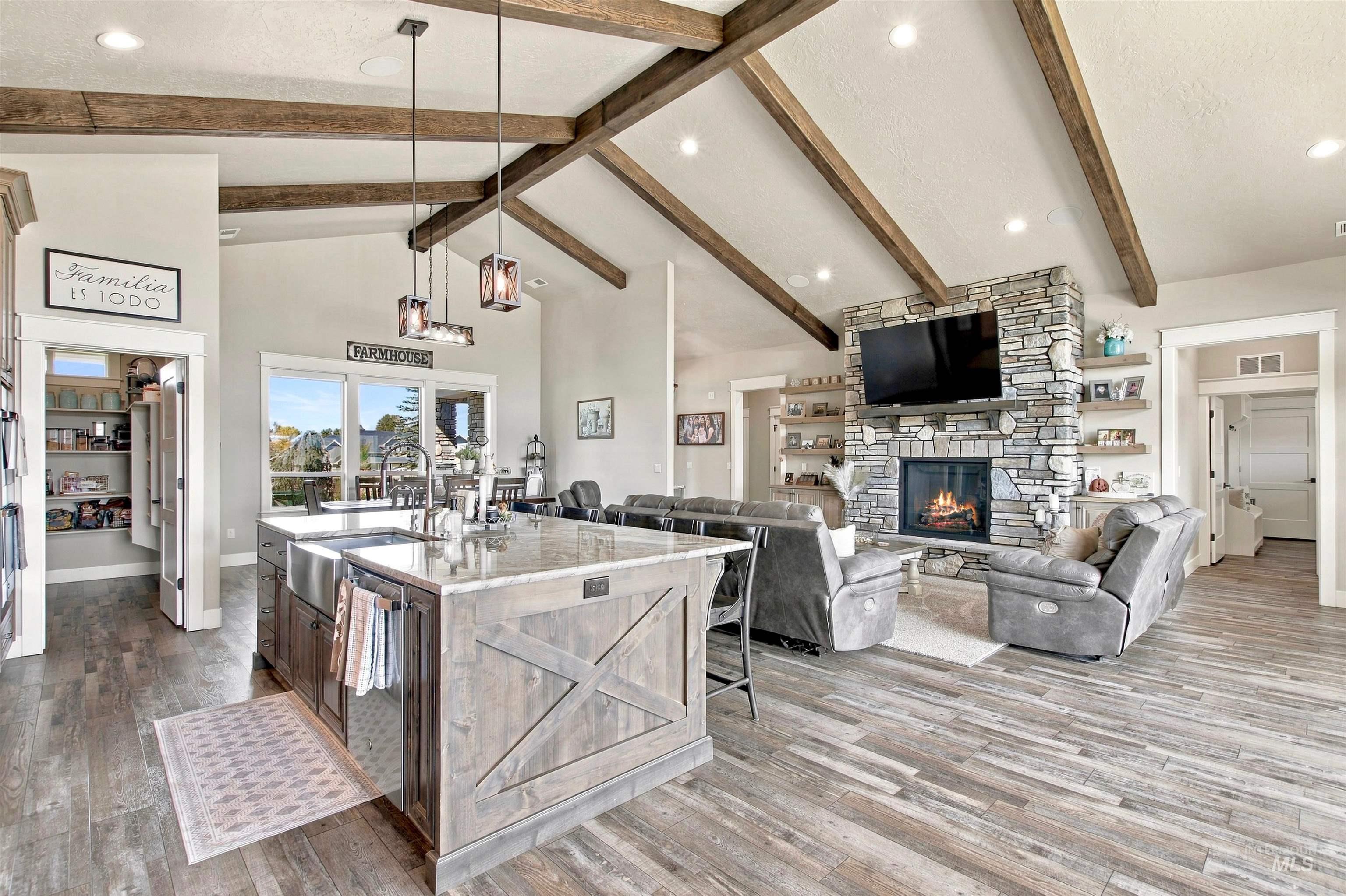 25400 Havard Oak Pl, Caldwell, Idaho 83607, 4 Bedrooms, 4 Bathrooms, Residential For Sale, Price $1,350,000, 99001242