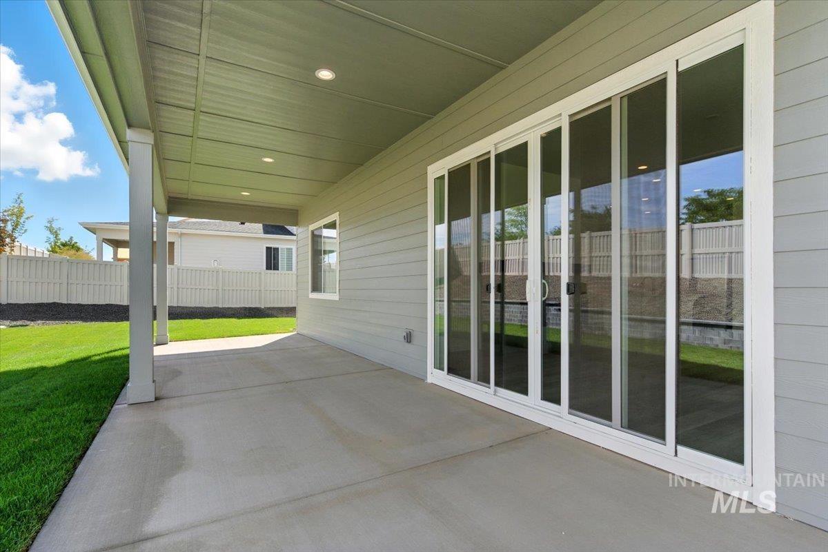 146 N Monty Ave, Kuna, Idaho 83634, 3 Bedrooms, 2 Bathrooms, Residential For Sale, Price $629,990, 99001243