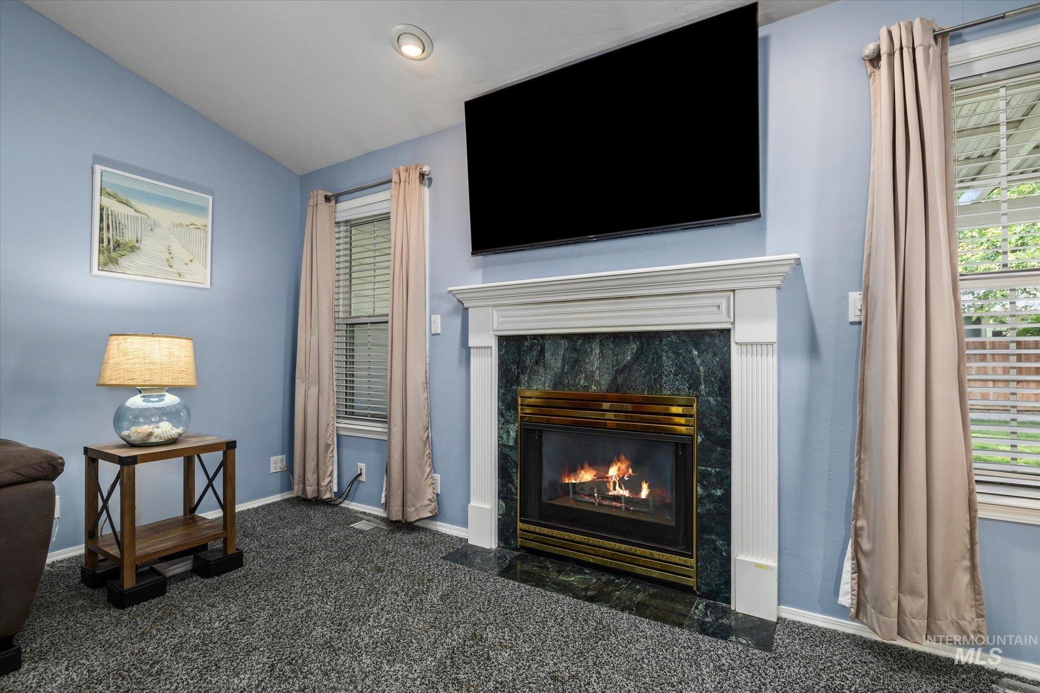 359 S Thoreau Way, Boise, Idaho 83709, 4 Bedrooms, 2 Bathrooms, Residential For Sale, Price $499,900,MLS 99001244