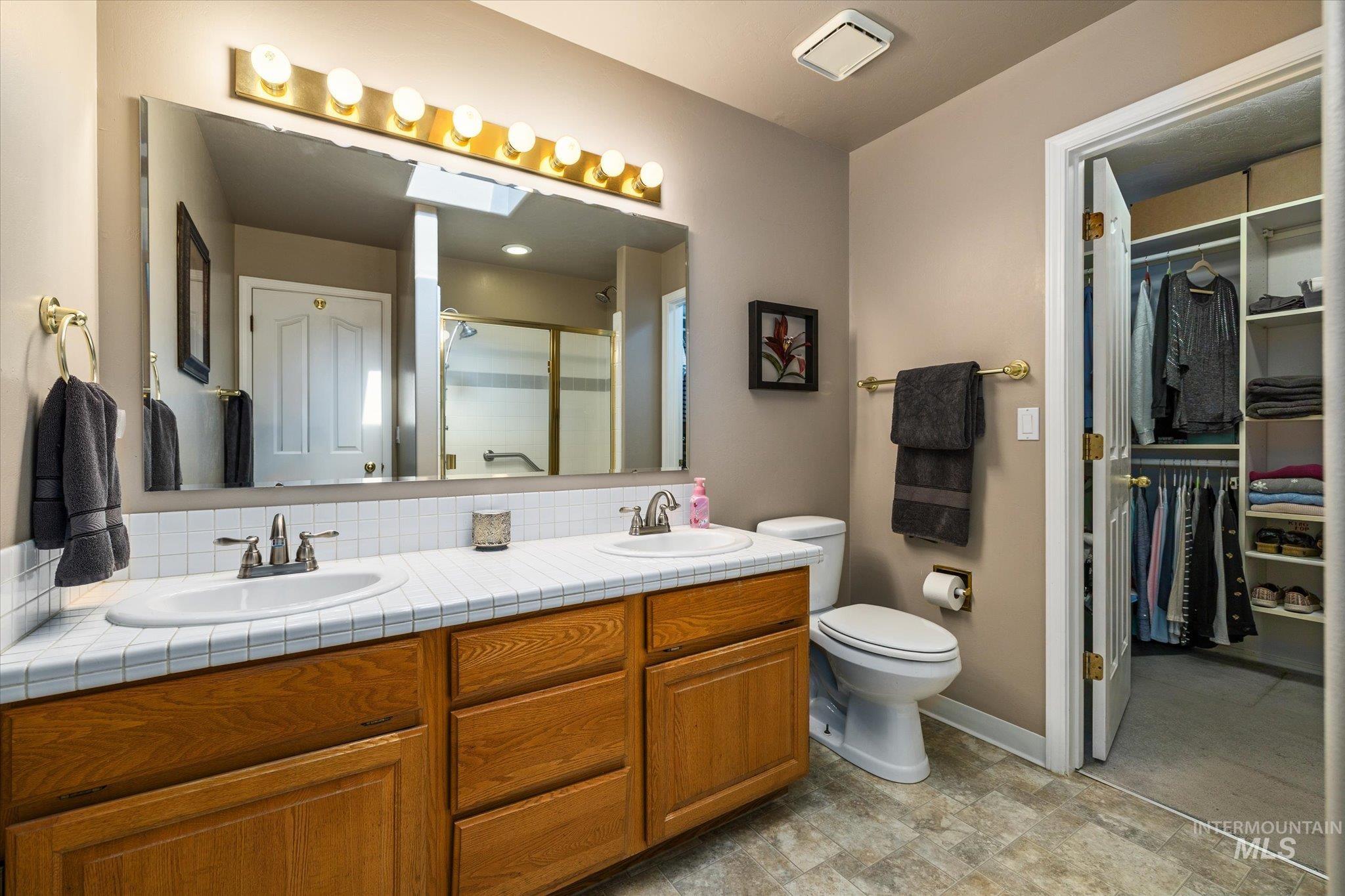 359 S Thoreau Way, Boise, Idaho 83709, 4 Bedrooms, 2 Bathrooms, Residential For Sale, Price $499,900,MLS 99001244