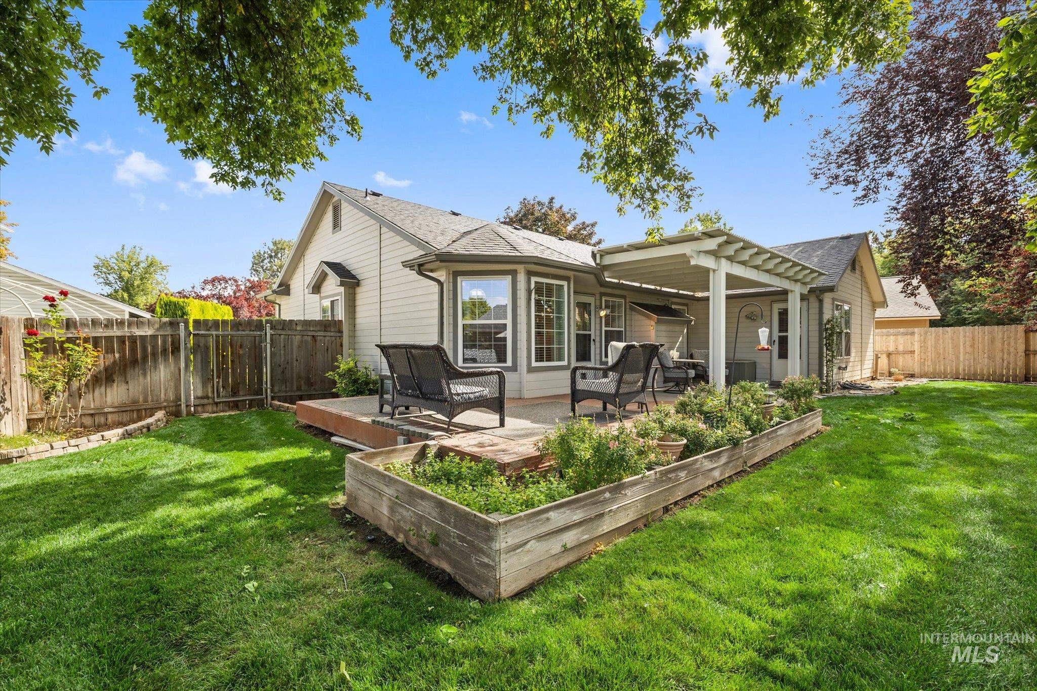 359 S Thoreau Way, Boise, Idaho 83709, 4 Bedrooms, 2 Bathrooms, Residential For Sale, Price $499,900,MLS 99001244