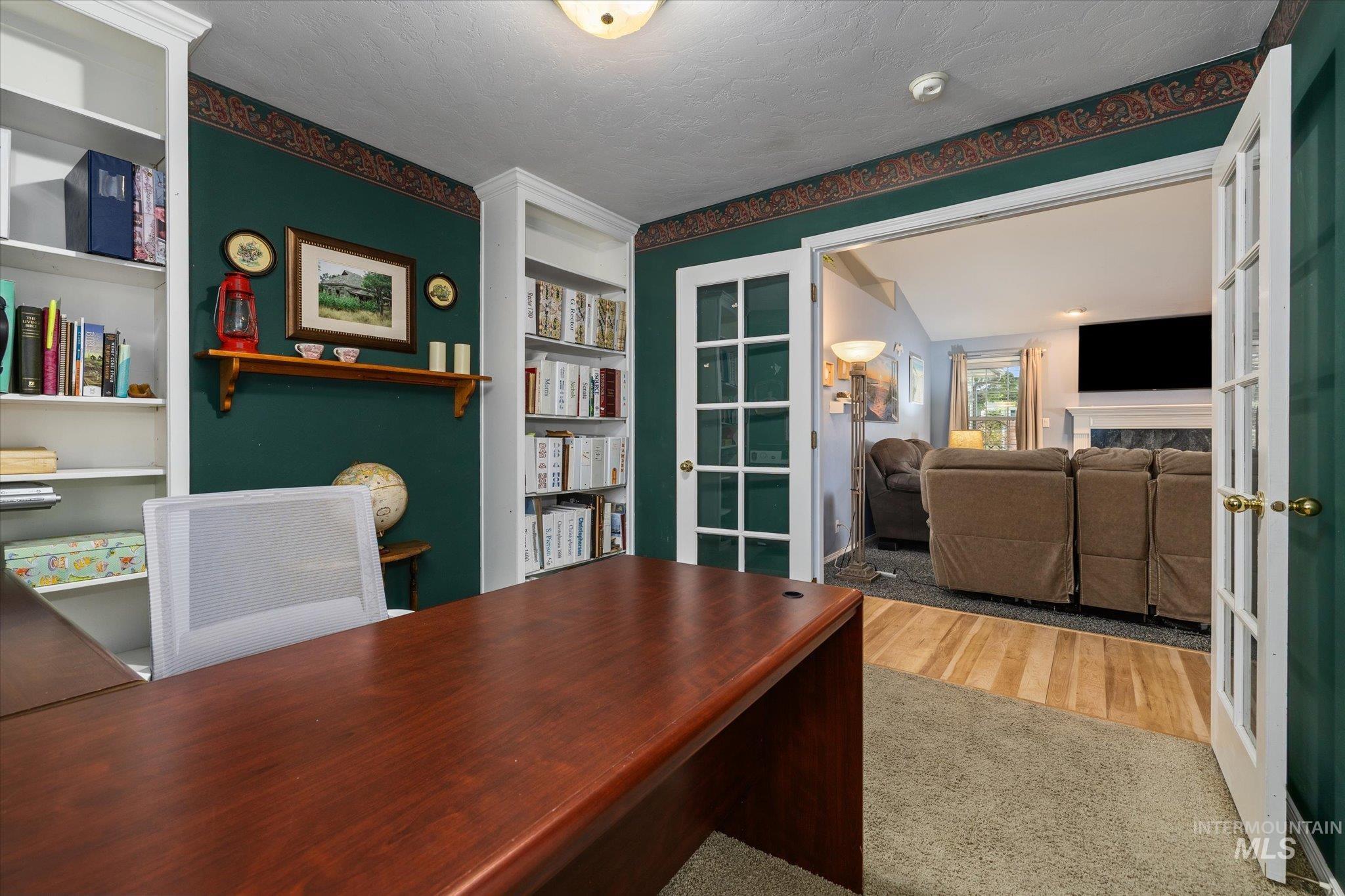 359 S Thoreau Way, Boise, Idaho 83709, 4 Bedrooms, 2 Bathrooms, Residential For Sale, Price $499,900,MLS 99001244