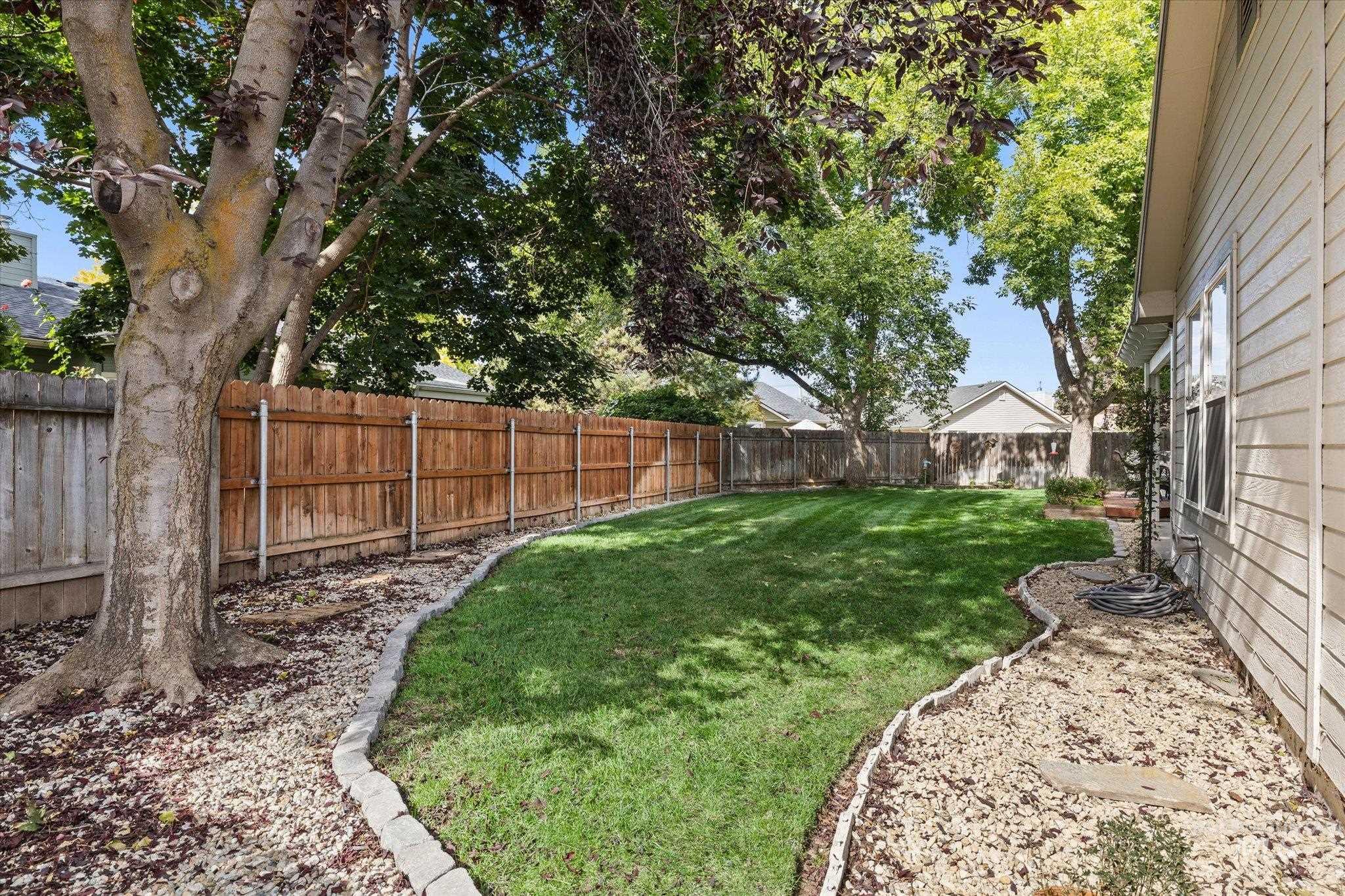 359 S Thoreau Way, Boise, Idaho 83709, 4 Bedrooms, 2 Bathrooms, Residential For Sale, Price $499,900,MLS 99001244