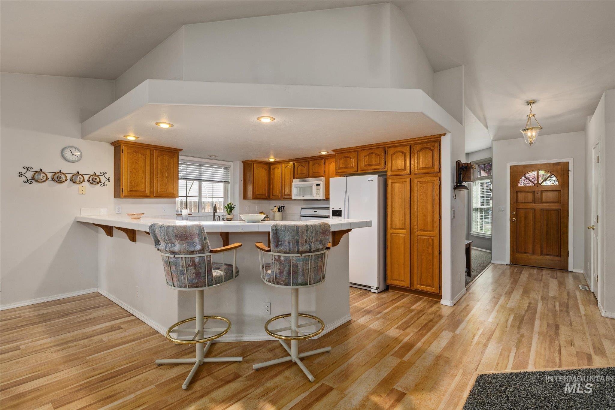 359 S Thoreau Way, Boise, Idaho 83709, 4 Bedrooms, 2 Bathrooms, Residential For Sale, Price $499,900,MLS 99001244