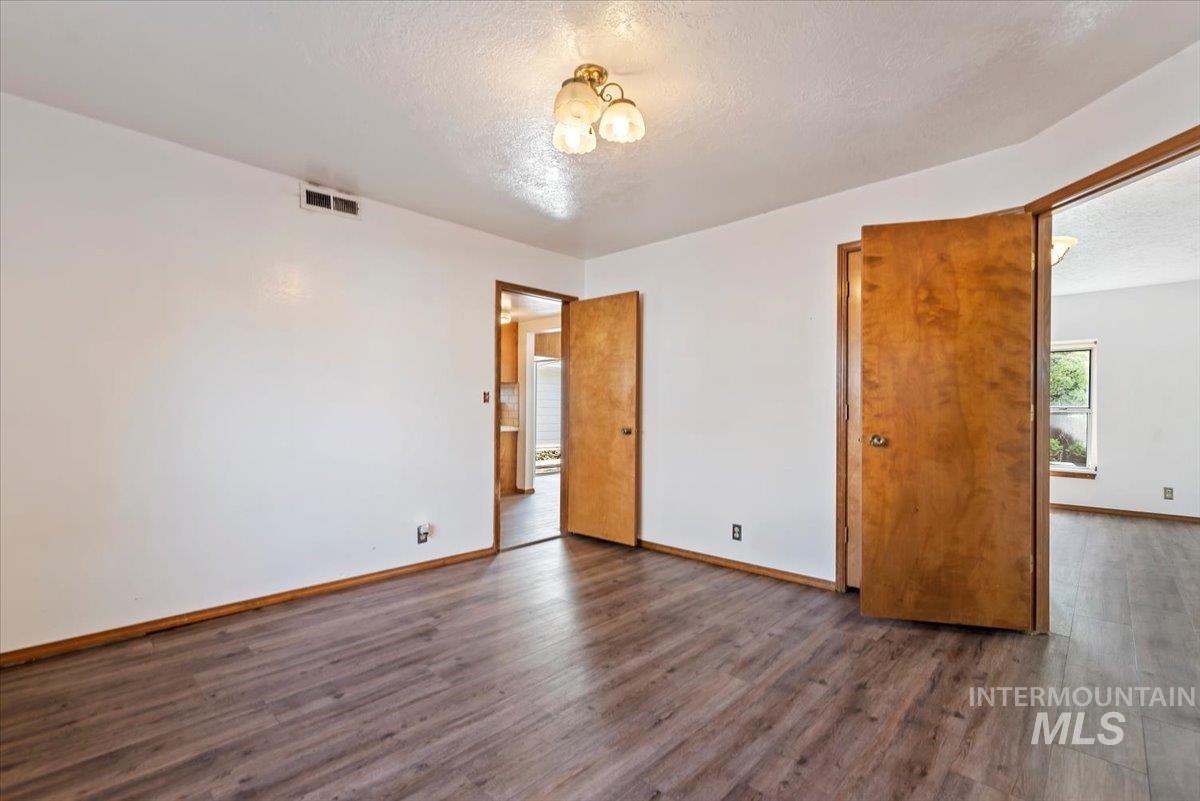 810 S Roosevelt St, Boise, Idaho 83705, 3 Bedrooms, 1 Bathroom, Residential For Sale, Price $489,900,MLS 99001247