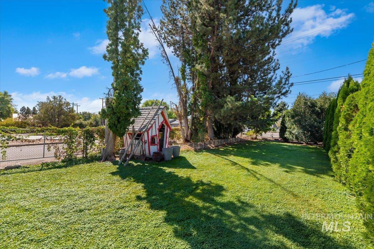 810 S Roosevelt St, Boise, Idaho 83705, 3 Bedrooms, 1 Bathroom, Residential For Sale, Price $489,900,MLS 99001247