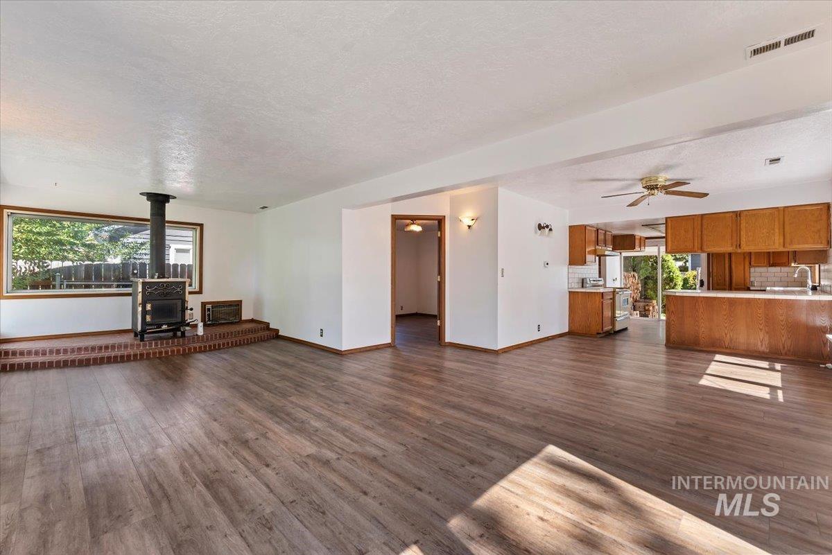 810 S Roosevelt St, Boise, Idaho 83705, 3 Bedrooms, 1 Bathroom, Residential For Sale, Price $489,900,MLS 99001247