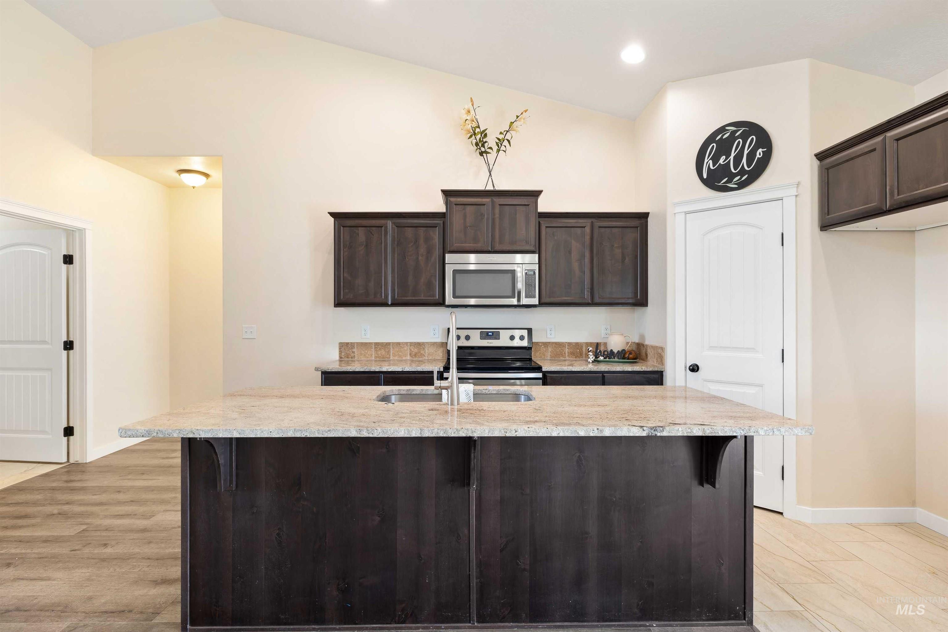 240 Glacier Meadows Way, Kimberly, Idaho 83341, 3 Bedrooms, 2 Bathrooms, Residential For Sale, Price $359,900, 99001248