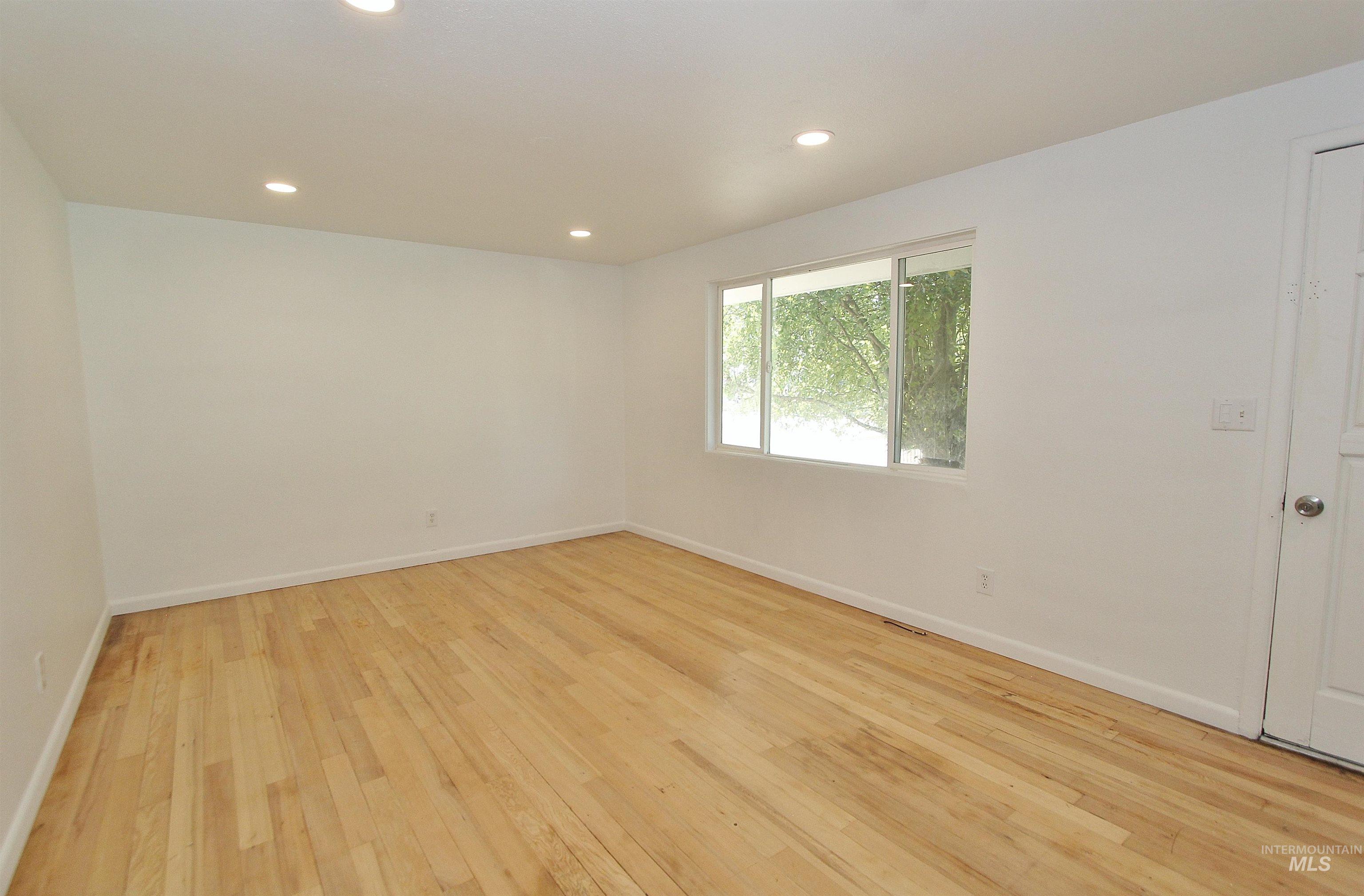 4026 N Christine St, Boise, Idaho 83704, 2 Bedrooms, 1 Bathroom, Residential For Sale, Price $349,900, 99001250