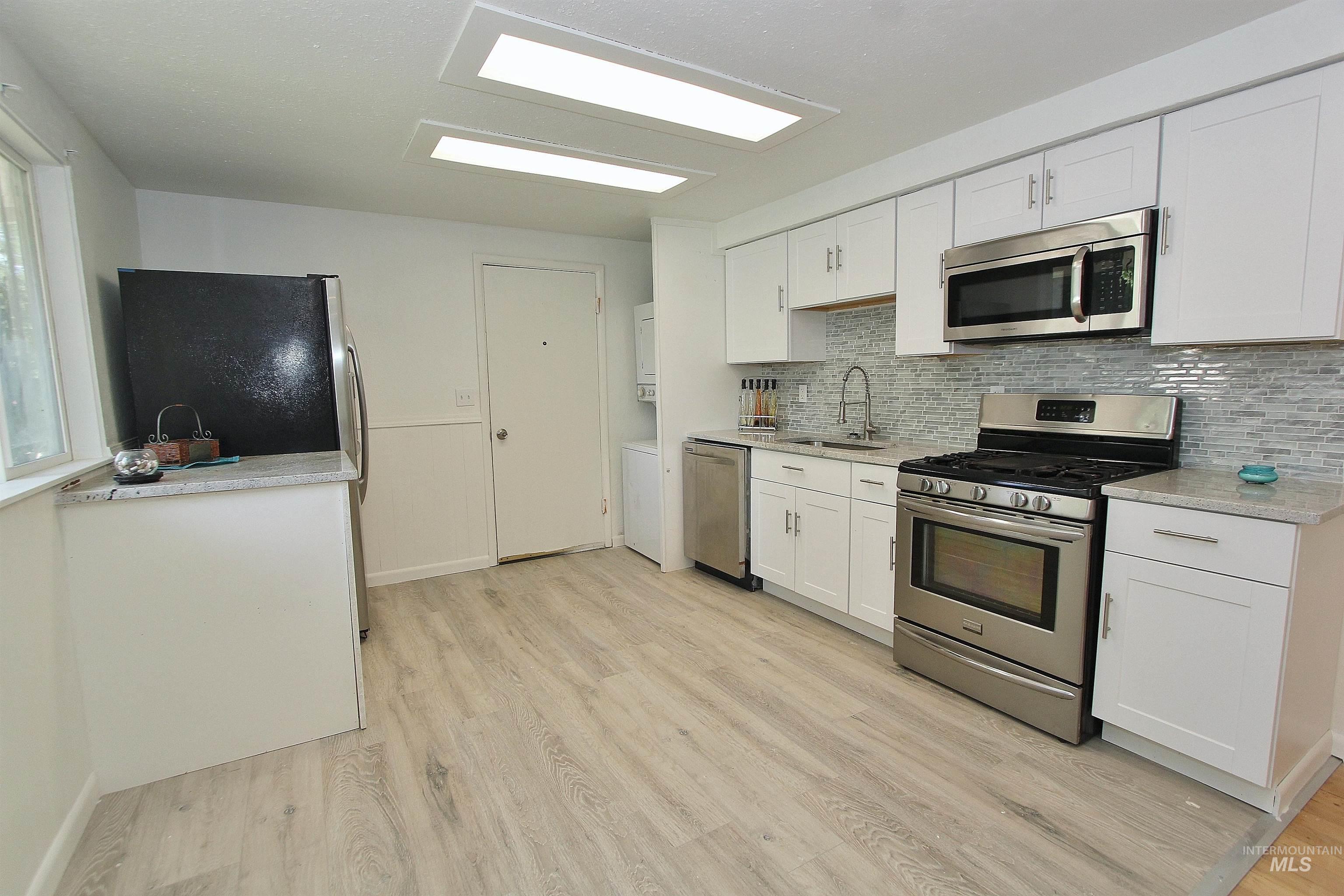 4026 N Christine St, Boise, Idaho 83704, 2 Bedrooms, 1 Bathroom, Residential For Sale, Price $349,900, 99001250