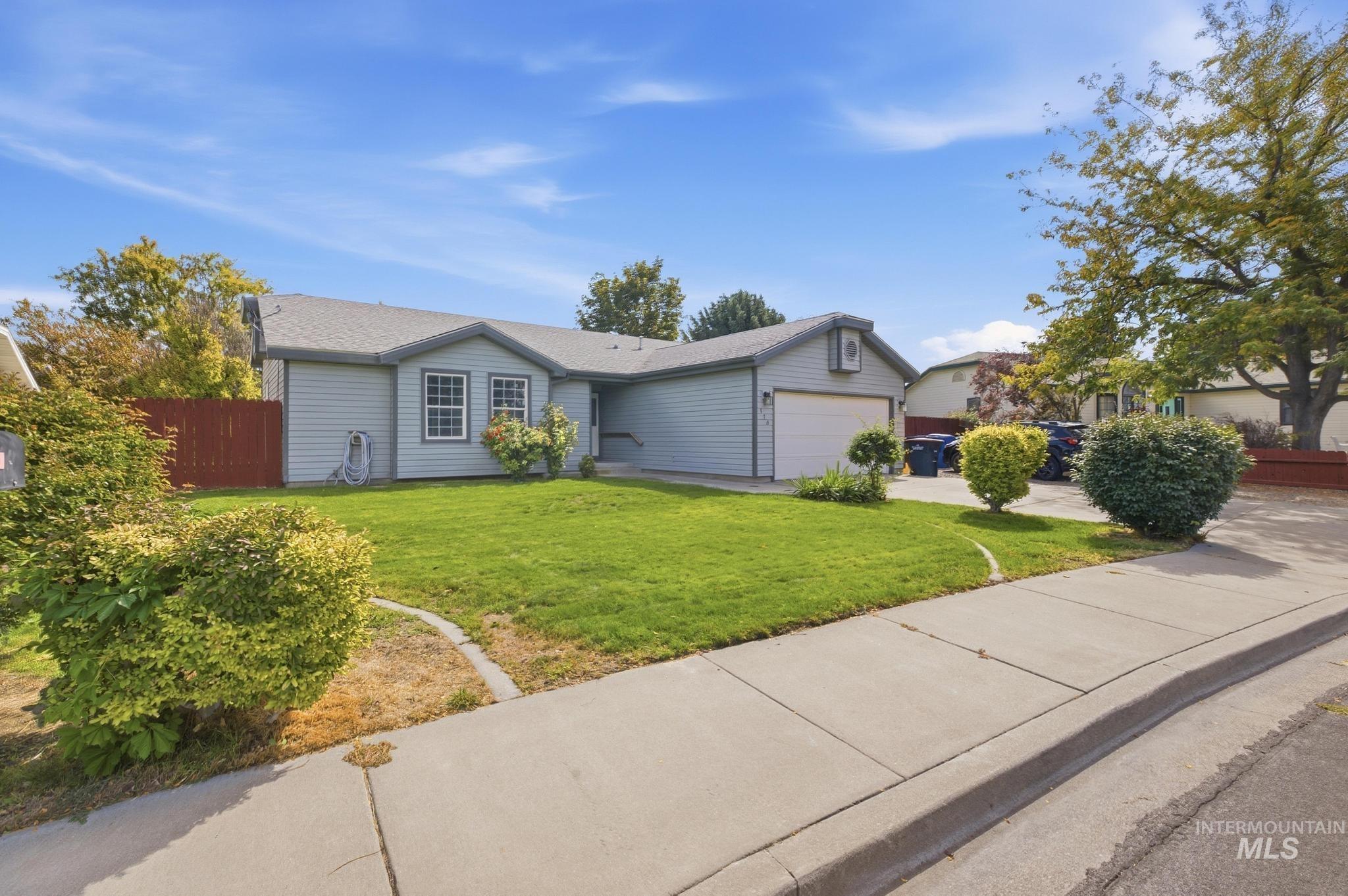 978 Aspenwood Ln, Twin Falls, Idaho 83301, 4 Bedrooms, 2 Bathrooms, Residential For Sale, Price $385,000, 99001251