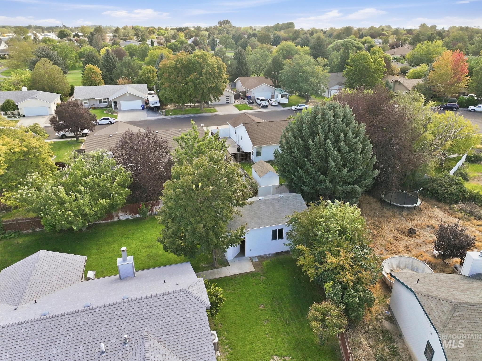 978 Aspenwood Ln, Twin Falls, Idaho 83301, 4 Bedrooms, 2 Bathrooms, Residential For Sale, Price $385,000, 99001251