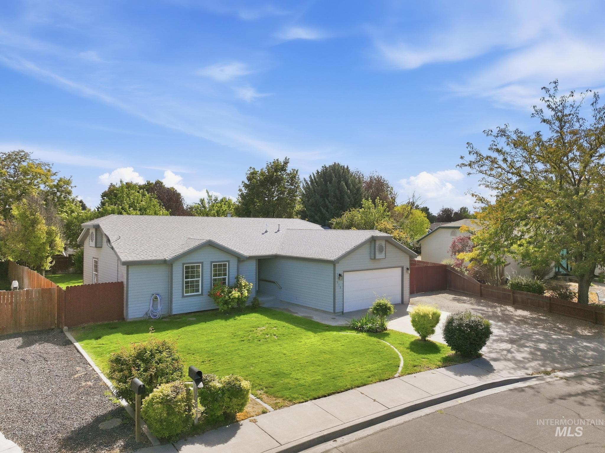 978 Aspenwood Ln, Twin Falls, Idaho 83301, 4 Bedrooms, 2 Bathrooms, Residential For Sale, Price $385,000, 99001251