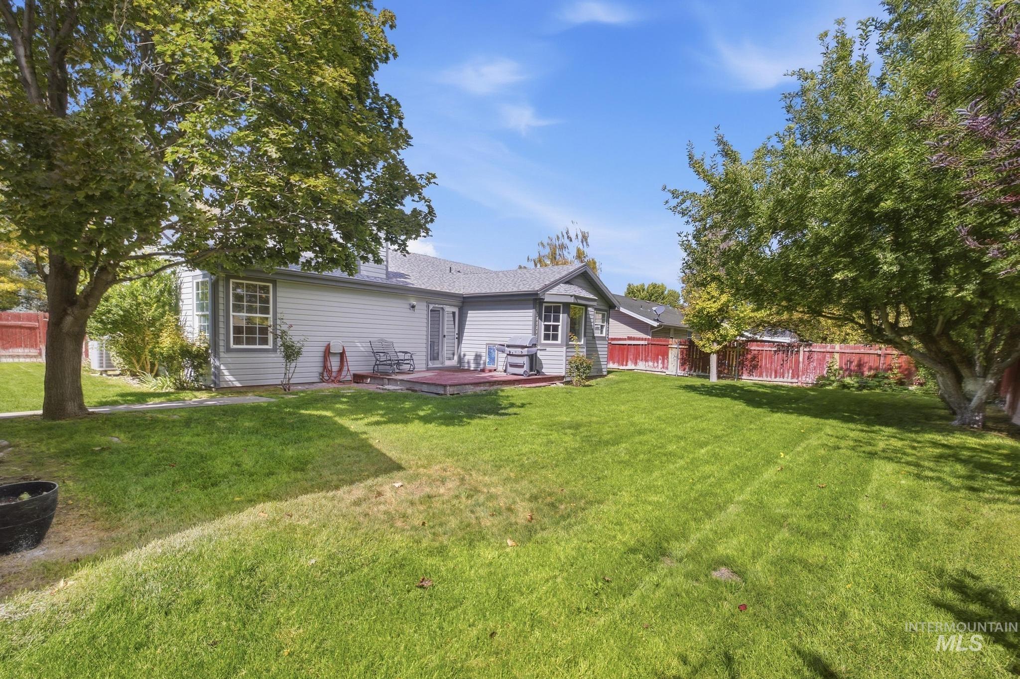 978 Aspenwood Ln, Twin Falls, Idaho 83301, 4 Bedrooms, 2 Bathrooms, Residential For Sale, Price $385,000, 99001251