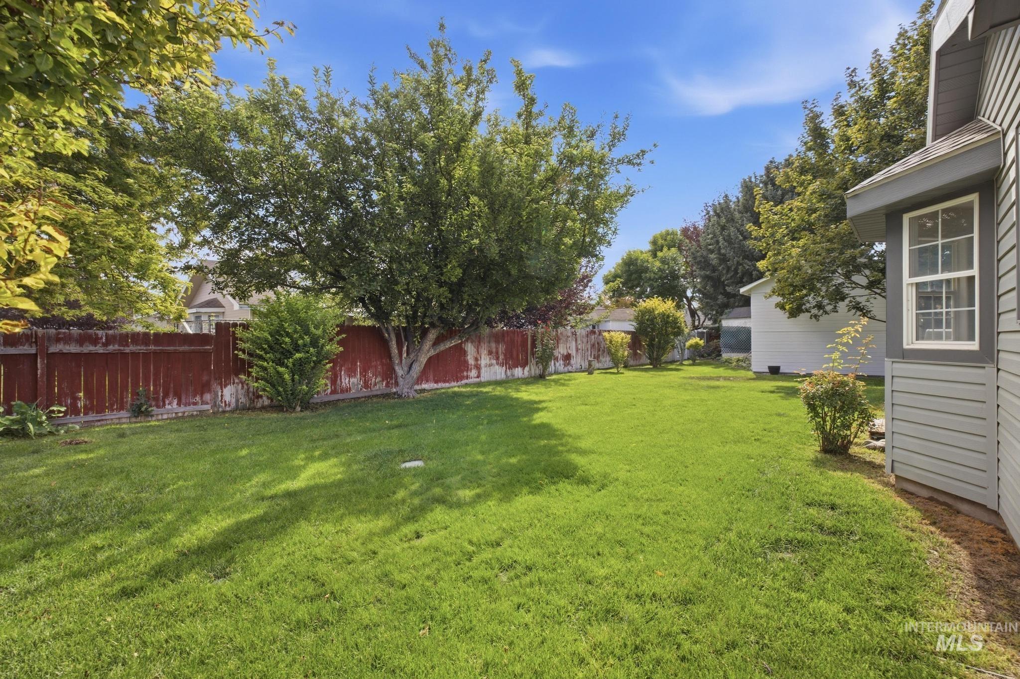 978 Aspenwood Ln, Twin Falls, Idaho 83301, 4 Bedrooms, 2 Bathrooms, Residential For Sale, Price $385,000, 99001251