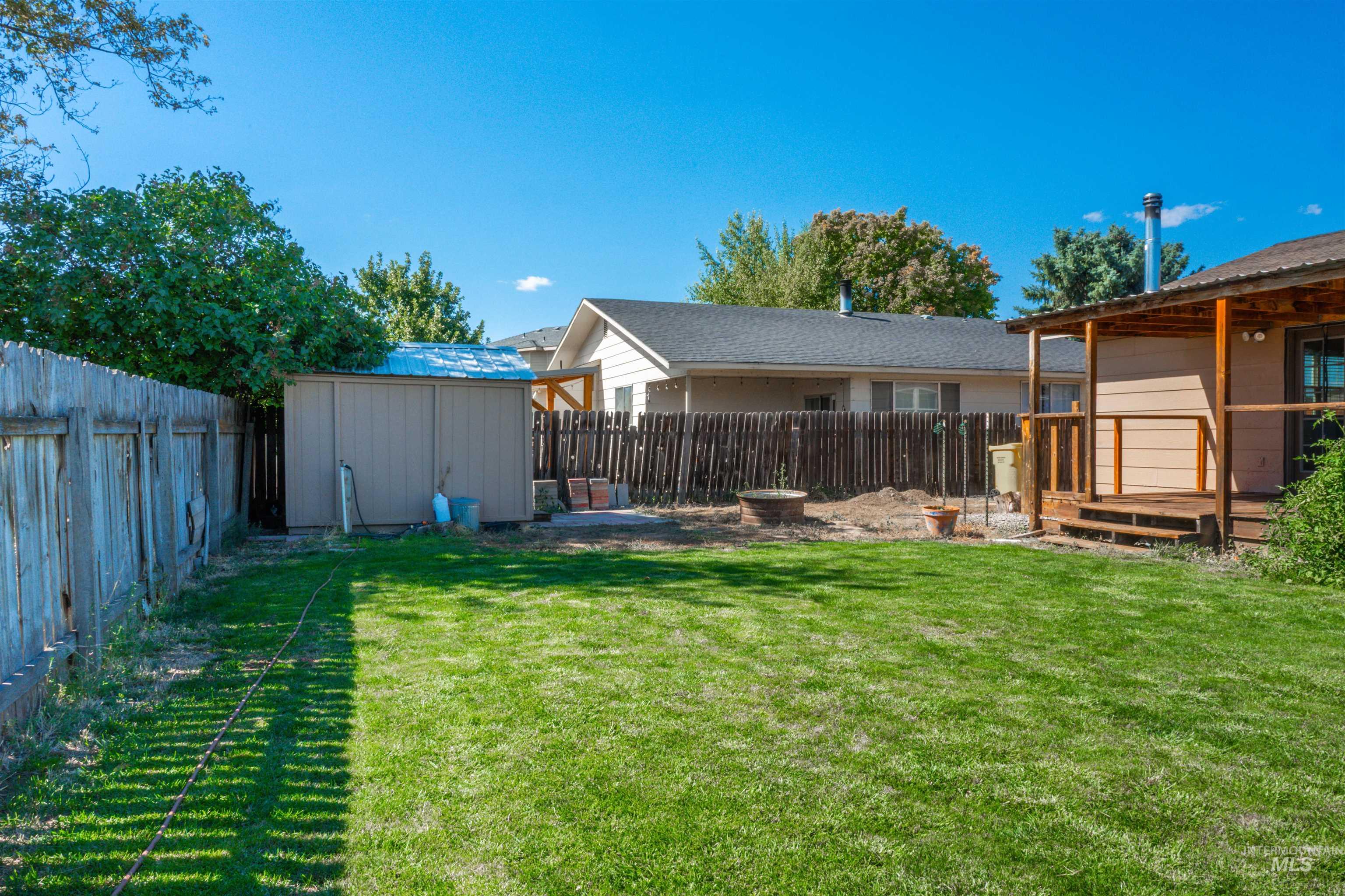 1638 SW 1st Place, Ontario, Oregon 97914, 4 Bedrooms, 2 Bathrooms, Residential For Sale, Price $315,000, 99001253