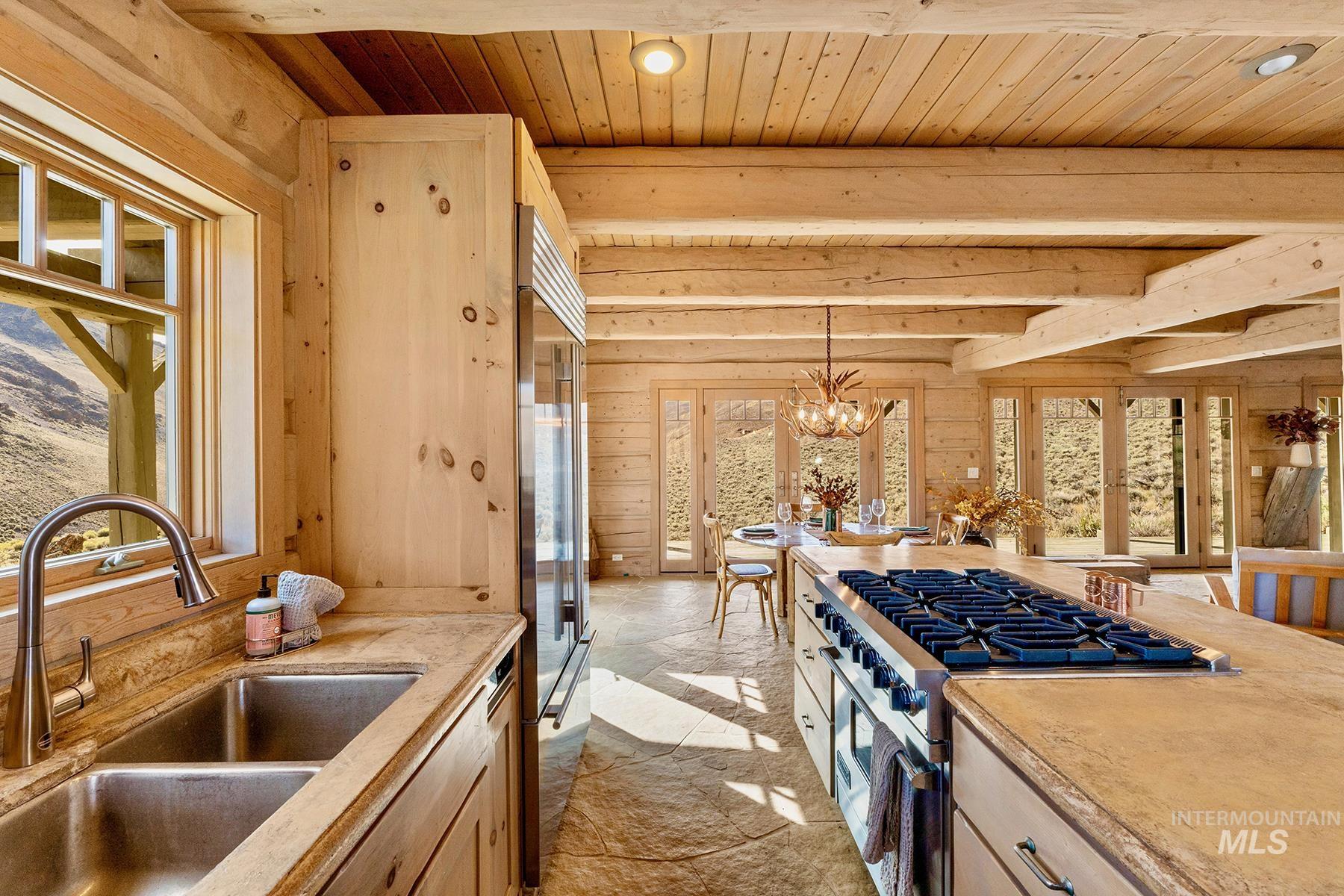 4777 Twin Bridges, Mackay, Idaho 83251, 1 Bedroom, 1.5 Bathrooms, Residential For Sale, Price $1,095,000, 99001254