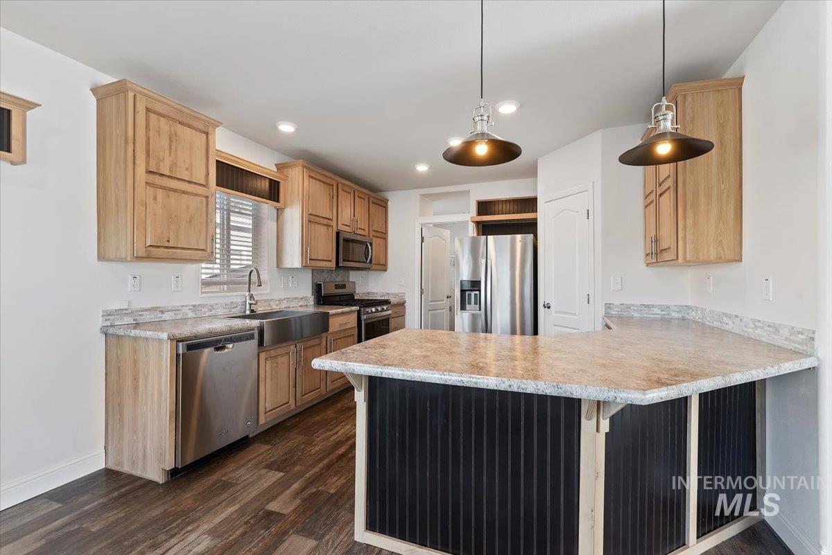 2331 Blue Lake Lane #62, Boise, Idaho 83716, 3 Bedrooms, 2 Bathrooms, Residential For Sale, Price $225,000, 99001255