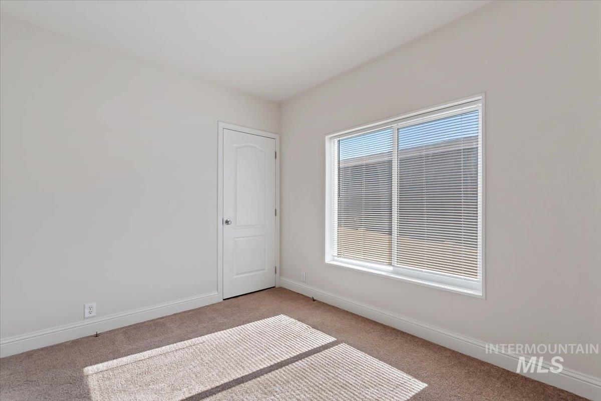 2331 Blue Lake Lane #62, Boise, Idaho 83716, 3 Bedrooms, 2 Bathrooms, Residential For Sale, Price $225,000, 99001255
