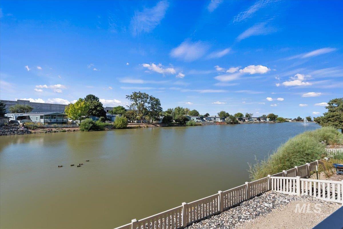 2331 Blue Lake Lane #62, Boise, Idaho 83716, 3 Bedrooms, 2 Bathrooms, Residential For Sale, Price $225,000, 99001255
