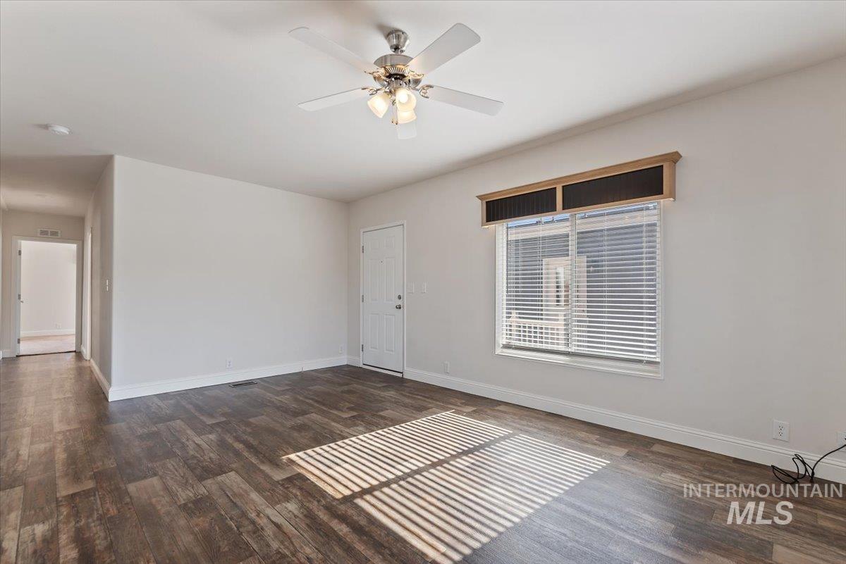 2331 Blue Lake Lane #62, Boise, Idaho 83716, 3 Bedrooms, 2 Bathrooms, Residential For Sale, Price $225,000, 99001255