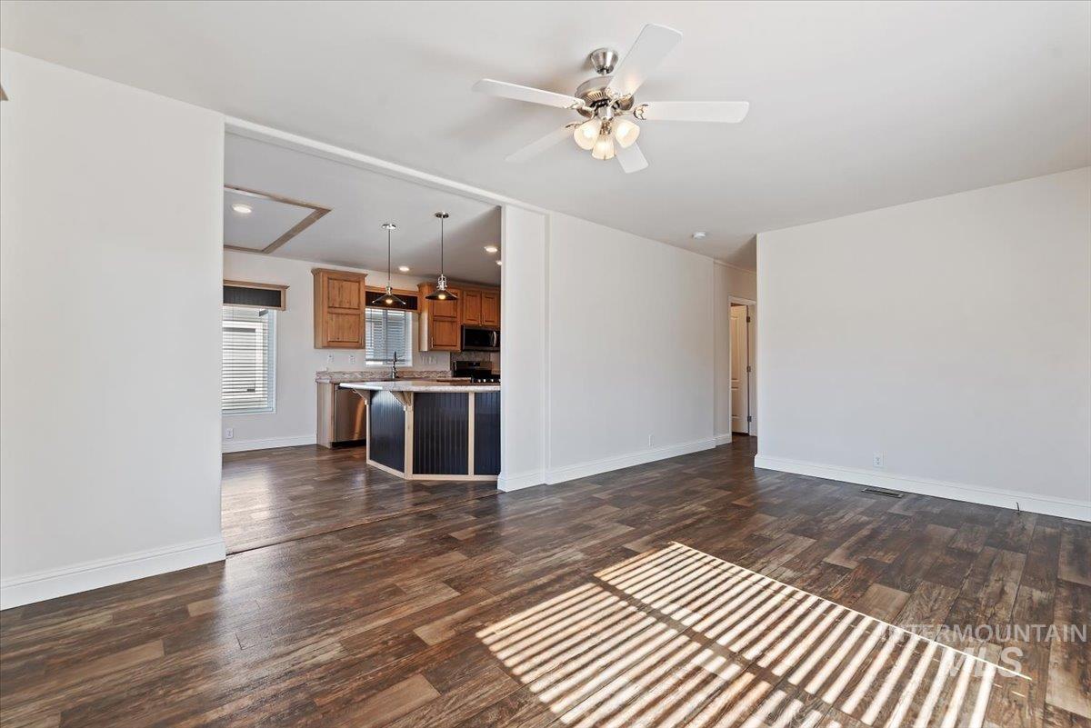 2331 Blue Lake Lane #62, Boise, Idaho 83716, 3 Bedrooms, 2 Bathrooms, Residential For Sale, Price $225,000, 99001255