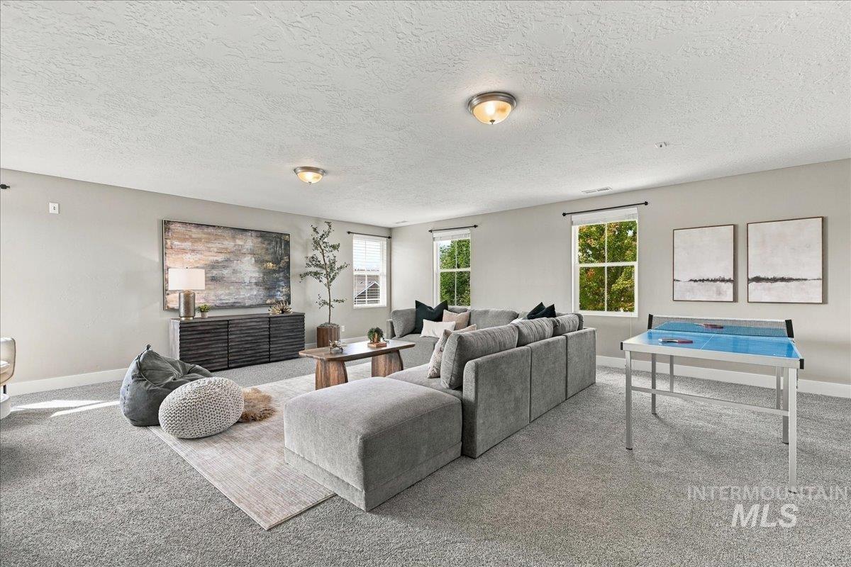 1122 W Seldovia Dr, Kuna, Idaho 83634, 5 Bedrooms, 3 Bathrooms, Residential For Sale, Price $634,500, 99001256