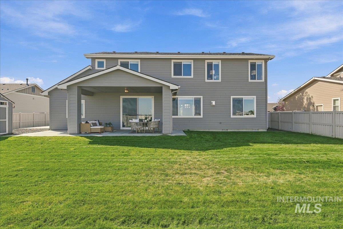 1122 W Seldovia Dr, Kuna, Idaho 83634, 5 Bedrooms, 3 Bathrooms, Residential For Sale, Price $634,500, 99001256