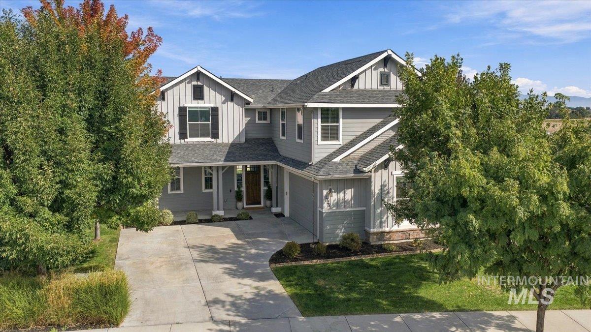 1122 W Seldovia Dr, Kuna, Idaho 83634, 5 Bedrooms, 3 Bathrooms, Residential For Sale, Price $634,500, 99001256