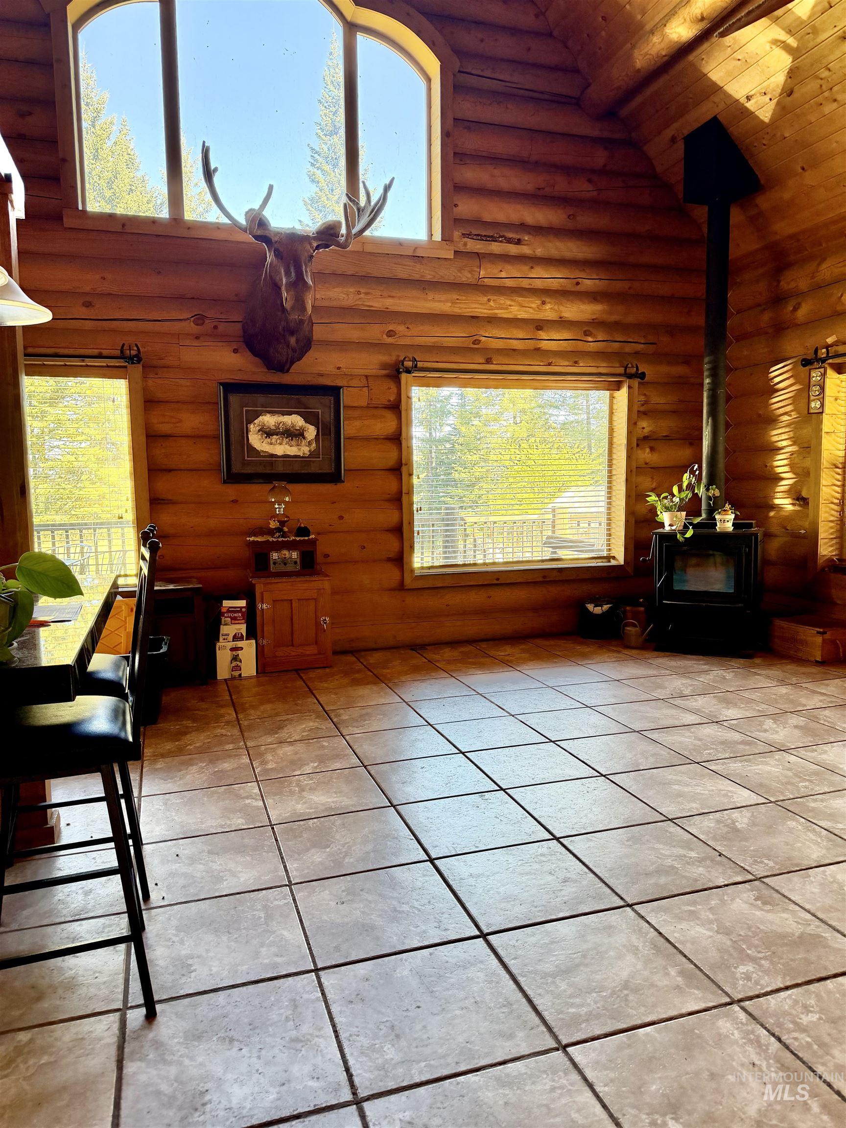 1464 CEDAR RIDGE DR, Orofino, Idaho 83544, 3 Bedrooms, 3 Bathrooms, Residential For Sale, Price $650,000,MLS 99001257