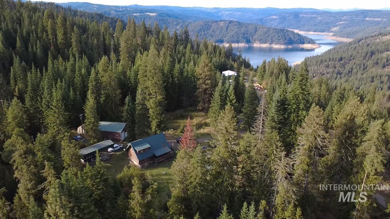 1464 CEDAR RIDGE DR, Orofino, Idaho 83544, 3 Bedrooms, 3 Bathrooms, Residential For Sale, Price $650,000,MLS 99001257