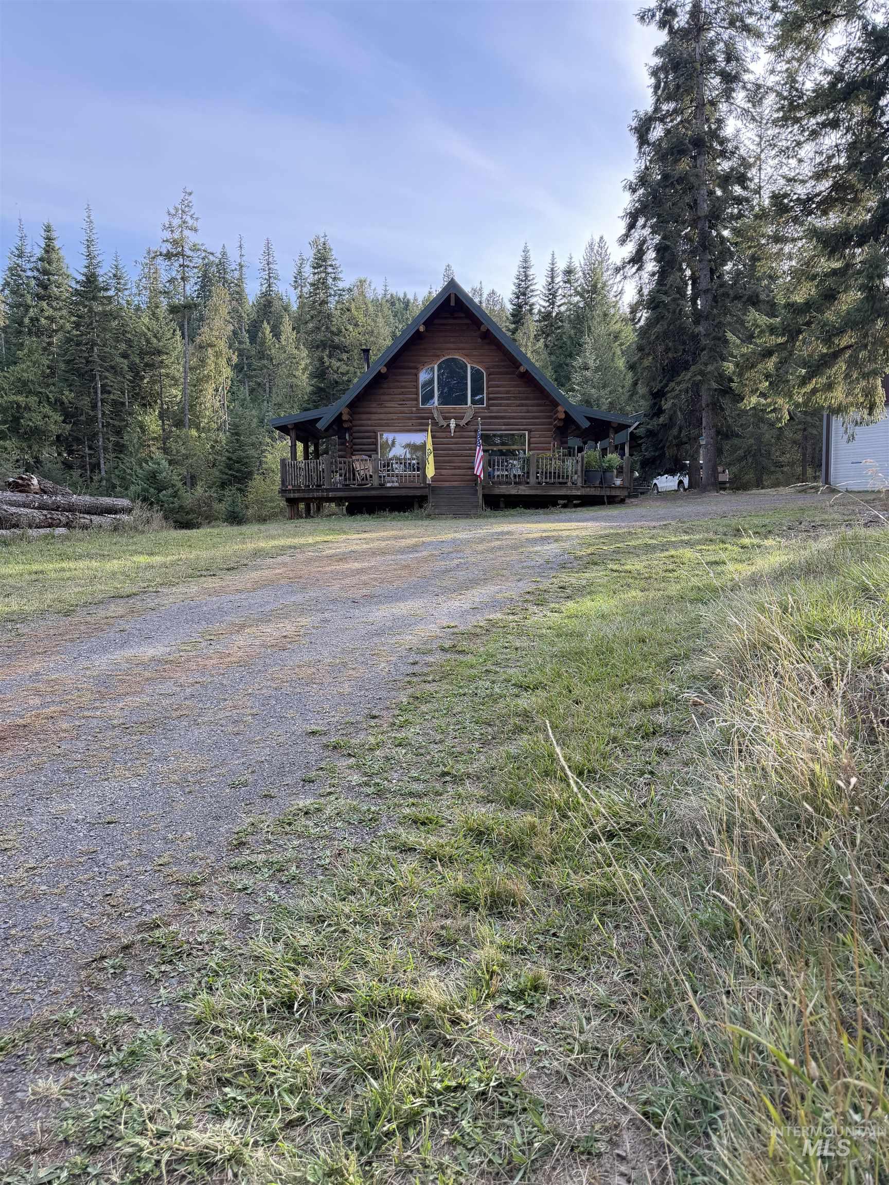 1464 CEDAR RIDGE DR, Orofino, Idaho 83544, 3 Bedrooms, 3 Bathrooms, Residential For Sale, Price $650,000,MLS 99001257