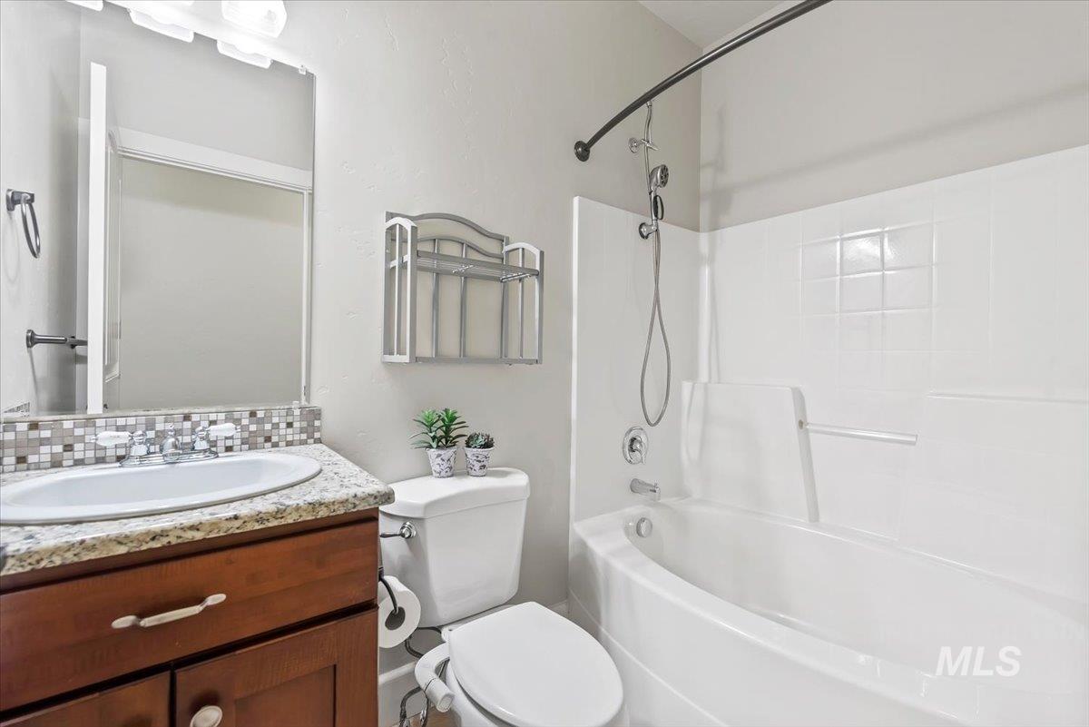908 Walnut St, Caldwell, Idaho 83605, 3 Bedrooms, 2 Bathrooms, Residential For Sale, Price $419,900,MLS 99001258