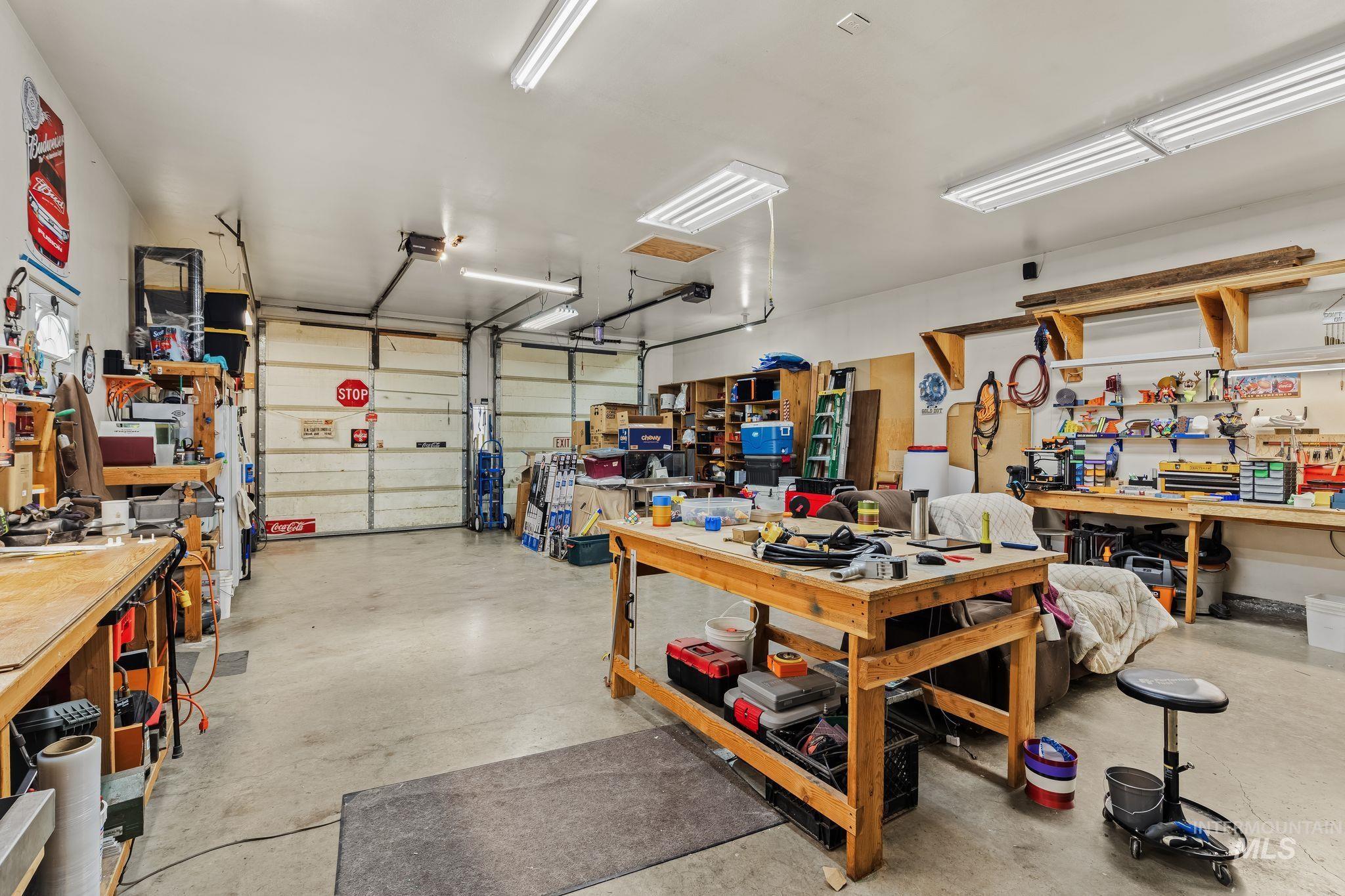 1231 Airway Ave, Lewiston, Idaho 83501, 2 Bedrooms, 2 Bathrooms, Residential For Sale, Price $460,000,MLS 99001260