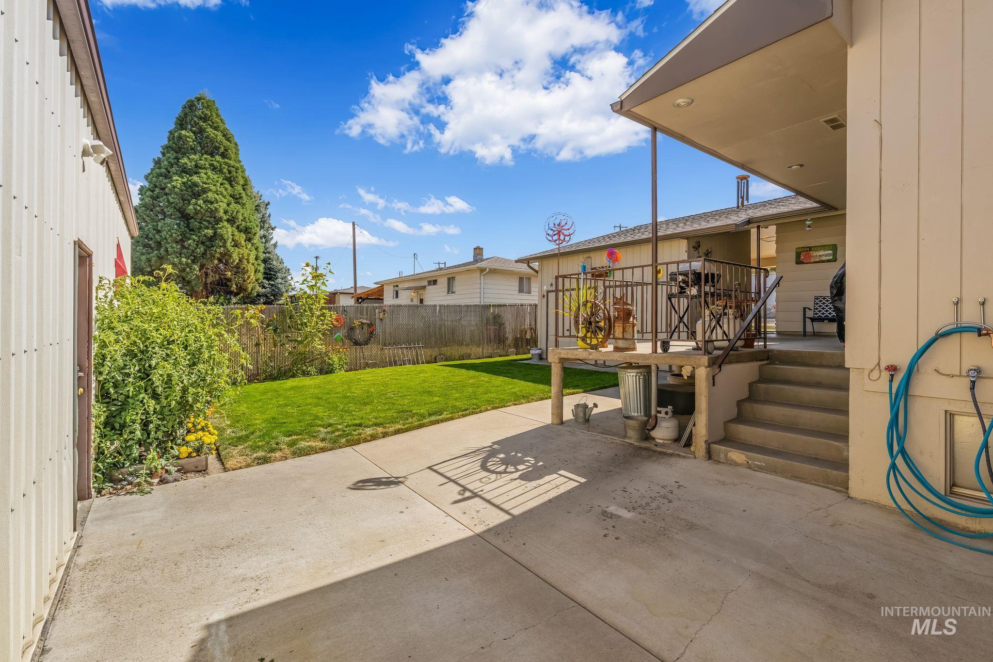 1231 Airway Ave, Lewiston, Idaho 83501, 2 Bedrooms, 2 Bathrooms, Residential For Sale, Price $460,000,MLS 99001260