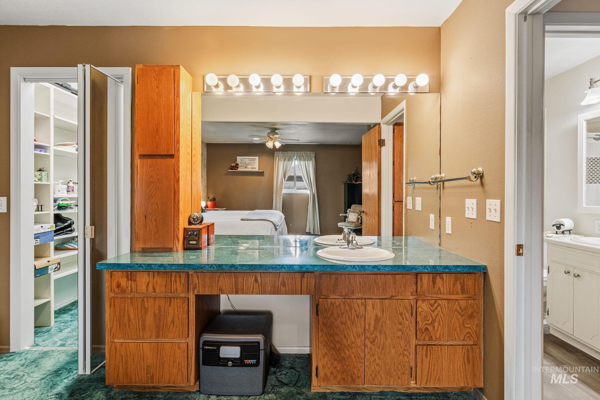 1231 Airway Ave, Lewiston, Idaho 83501, 2 Bedrooms, 2 Bathrooms, Residential For Sale, Price $460,000,MLS 99001260