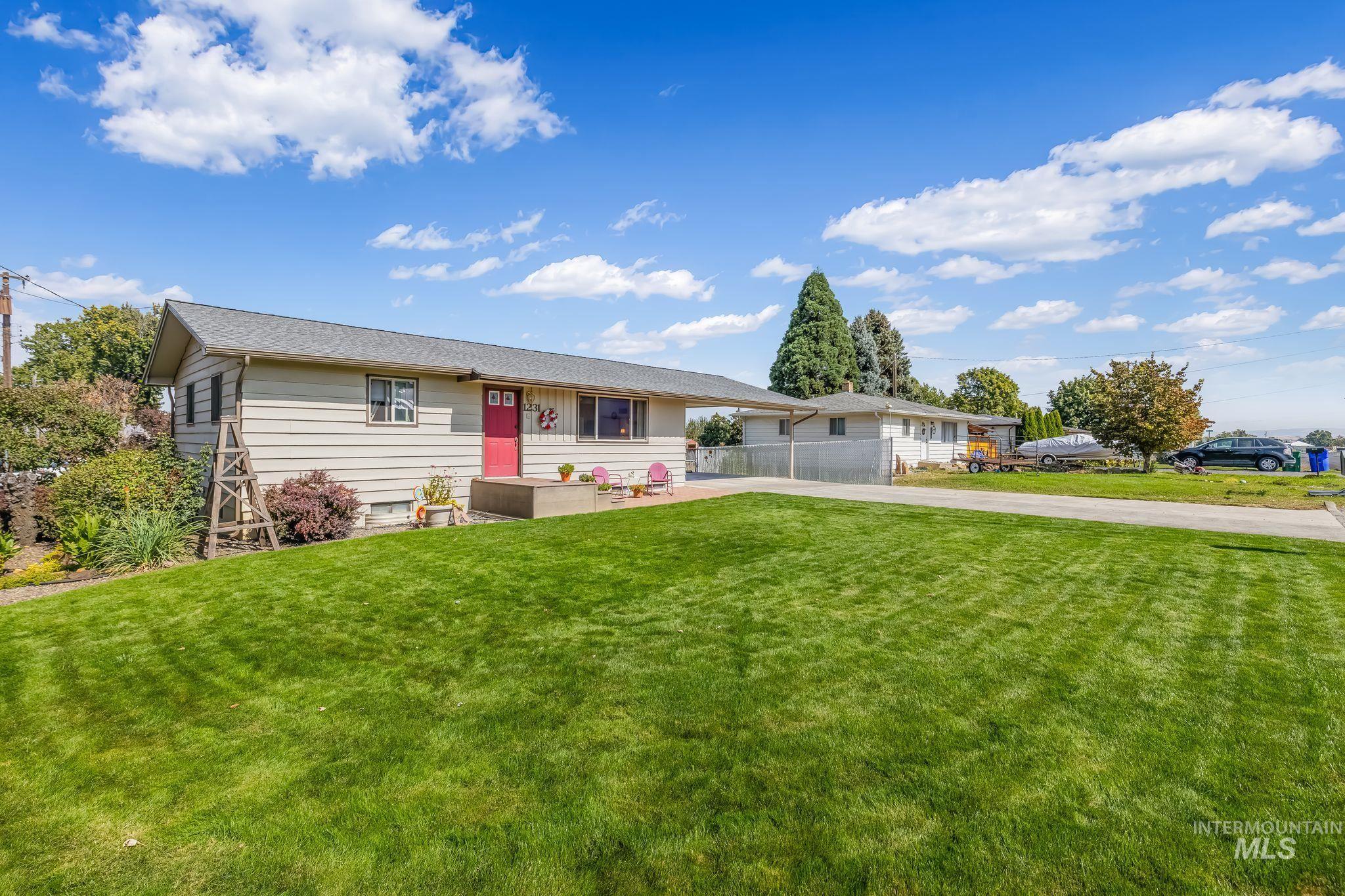 1231 Airway Ave, Lewiston, Idaho 83501, 2 Bedrooms, 2 Bathrooms, Residential For Sale, Price $460,000,MLS 99001260