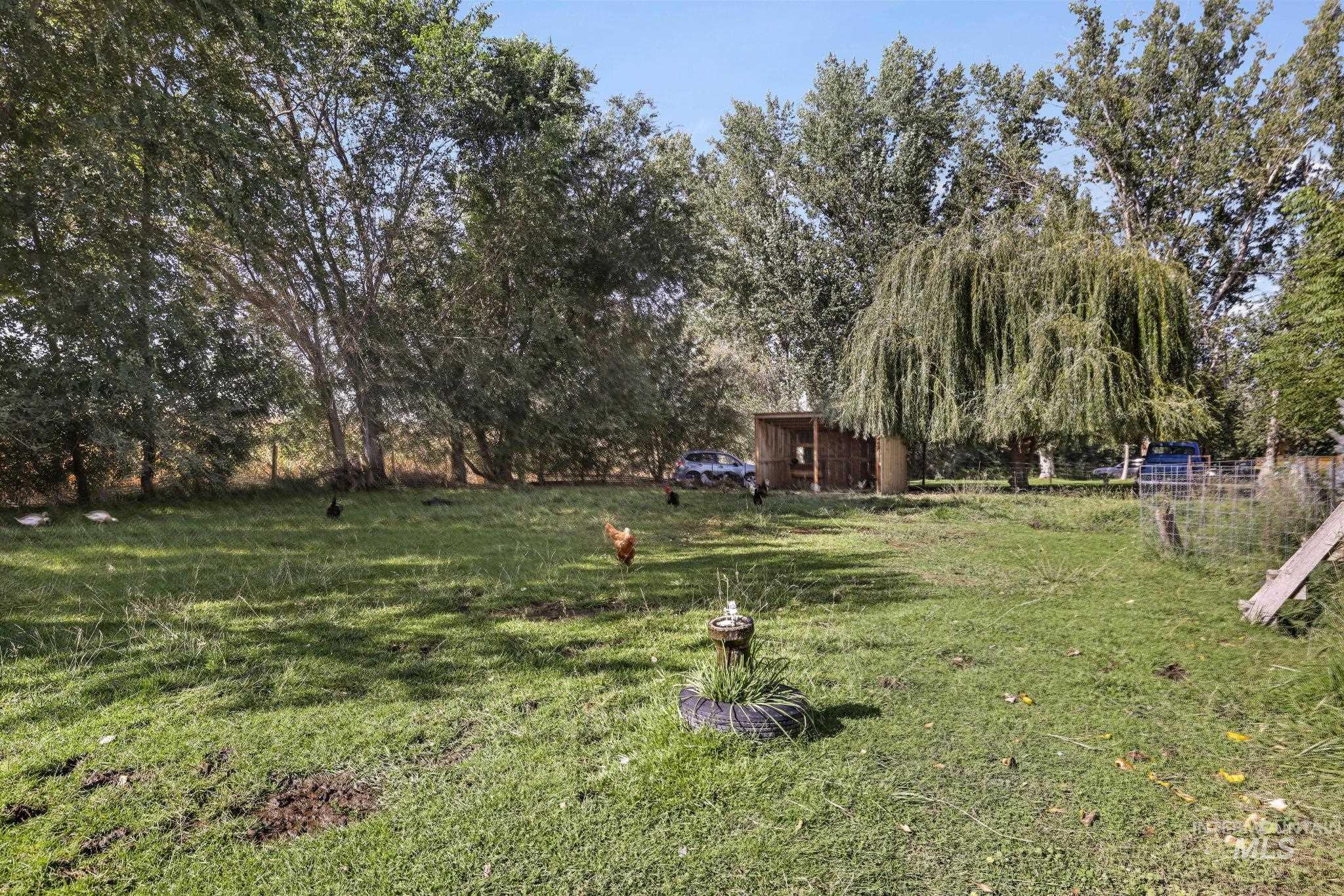 2912 S 1050 E, Hagerman, Idaho 83332, 3 Bedrooms, 1.5 Bathrooms, Residential For Sale, Price $445,000,MLS 99001261