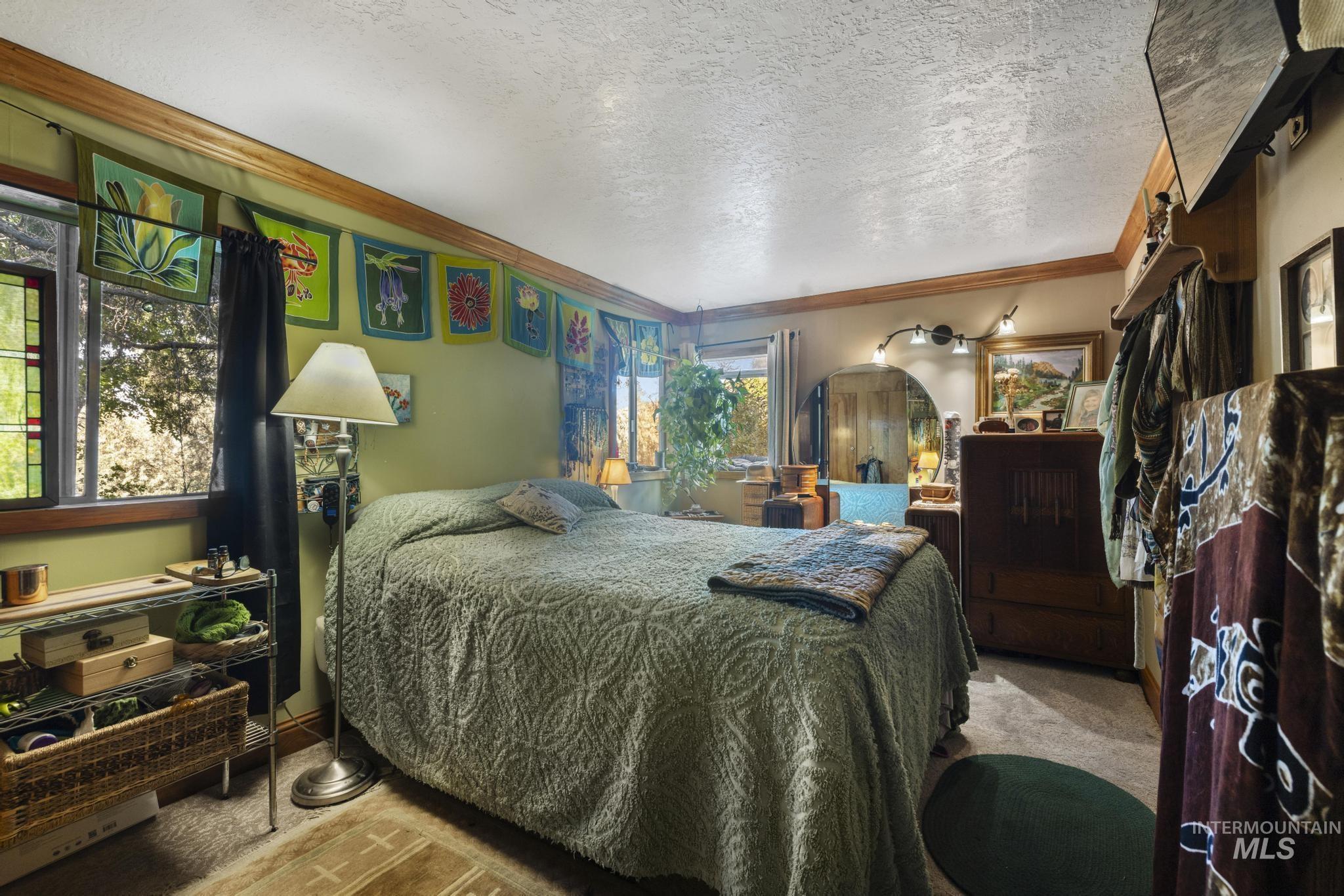 2912 S 1050 E, Hagerman, Idaho 83332, 3 Bedrooms, 1.5 Bathrooms, Residential For Sale, Price $445,000,MLS 99001261