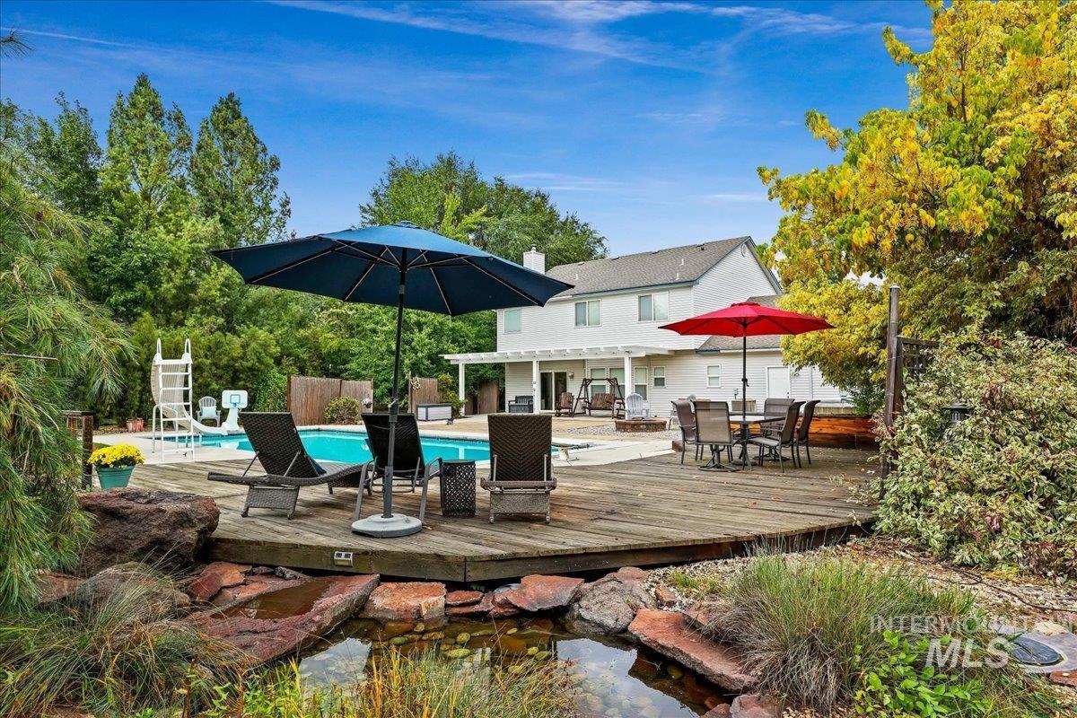 8625 Vic Lane, Middleton, Idaho 83644, 4 Bedrooms, 2.5 Bathrooms, Residential For Sale, Price $1,075,000,MLS 99001262