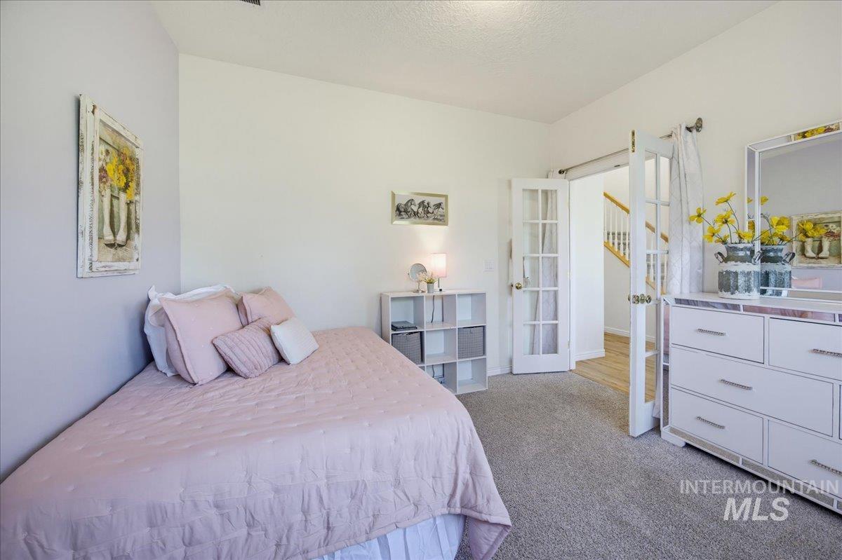 8625 Vic Lane, Middleton, Idaho 83644, 4 Bedrooms, 2.5 Bathrooms, Residential For Sale, Price $1,075,000,MLS 99001262