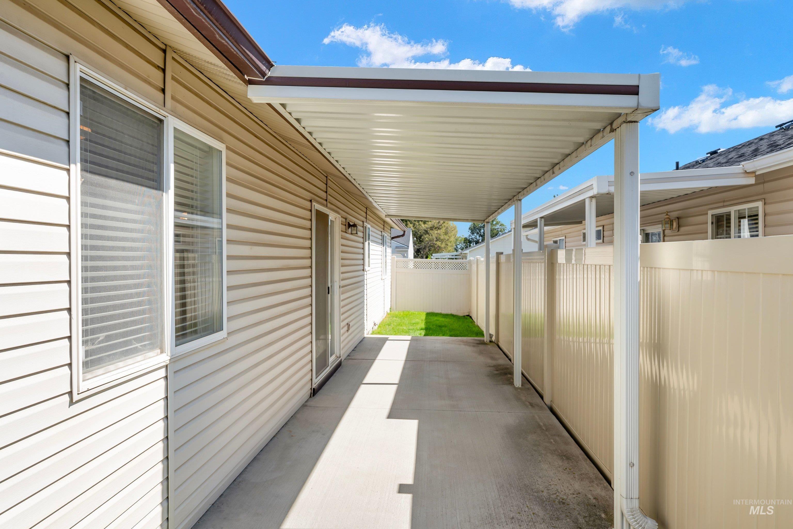 2110 Glenn Way, Caldwell, Idaho 83605, 2 Bedrooms, 2 Bathrooms, Residential For Sale, Price $325,000,MLS 99001265