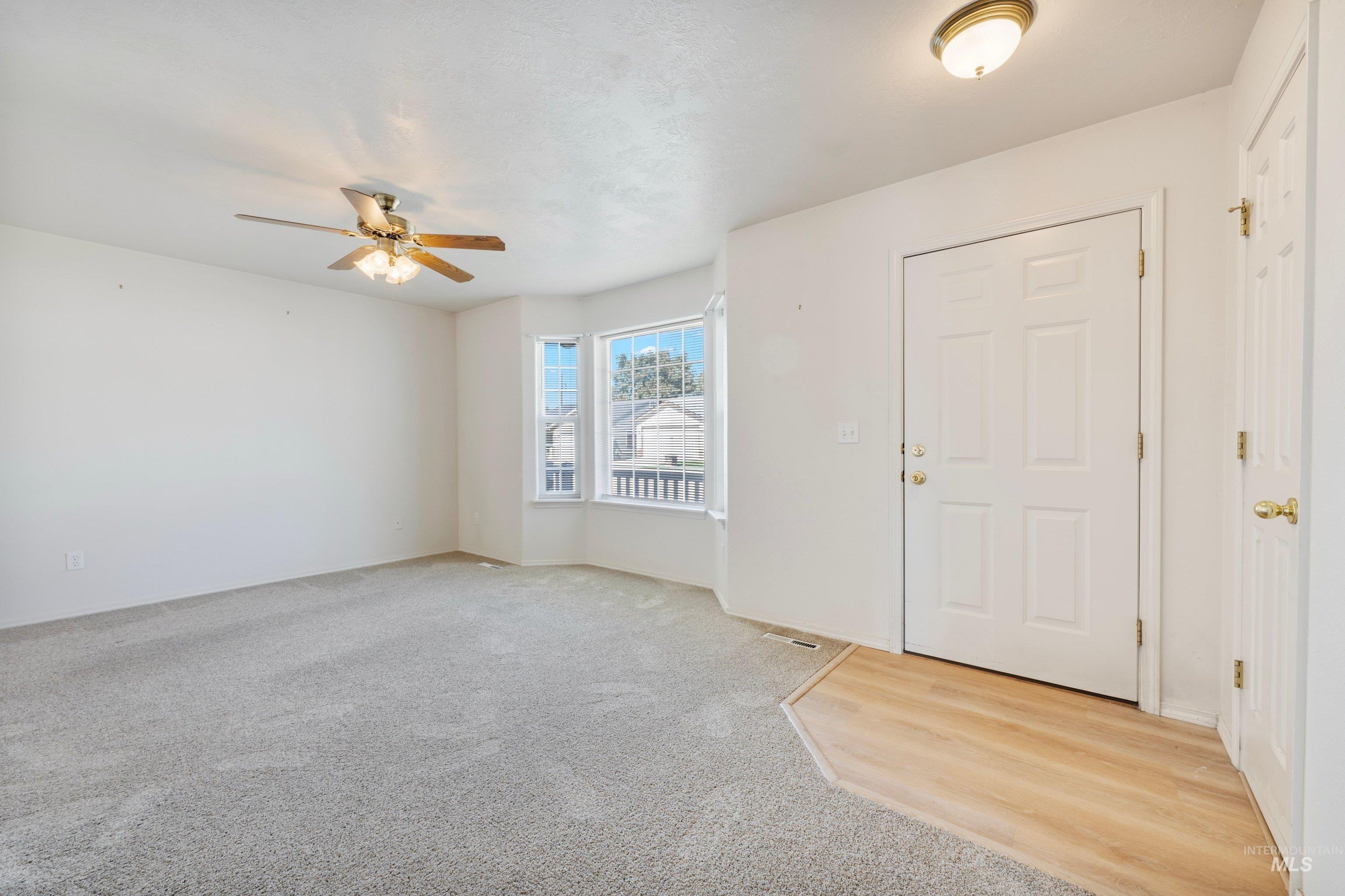 2110 Glenn Way, Caldwell, Idaho 83605, 2 Bedrooms, 2 Bathrooms, Residential For Sale, Price $325,000,MLS 99001265