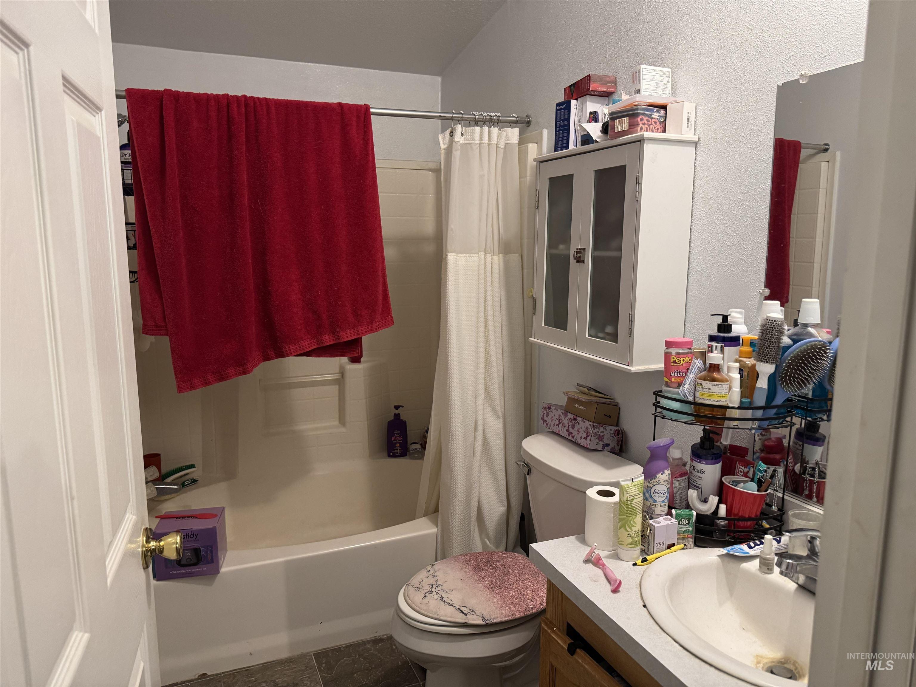 923 Colorado Street, Gooding, Idaho 83330, 3 Bedrooms, 2 Bathrooms, Residential For Sale, Price $300,000,MLS 99001268