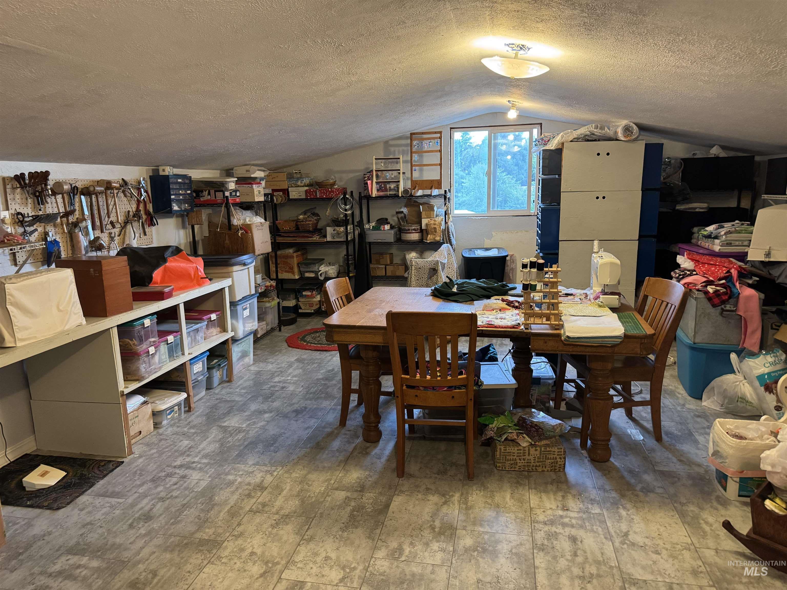 923 Colorado Street, Gooding, Idaho 83330, 3 Bedrooms, 2 Bathrooms, Residential For Sale, Price $300,000,MLS 99001268